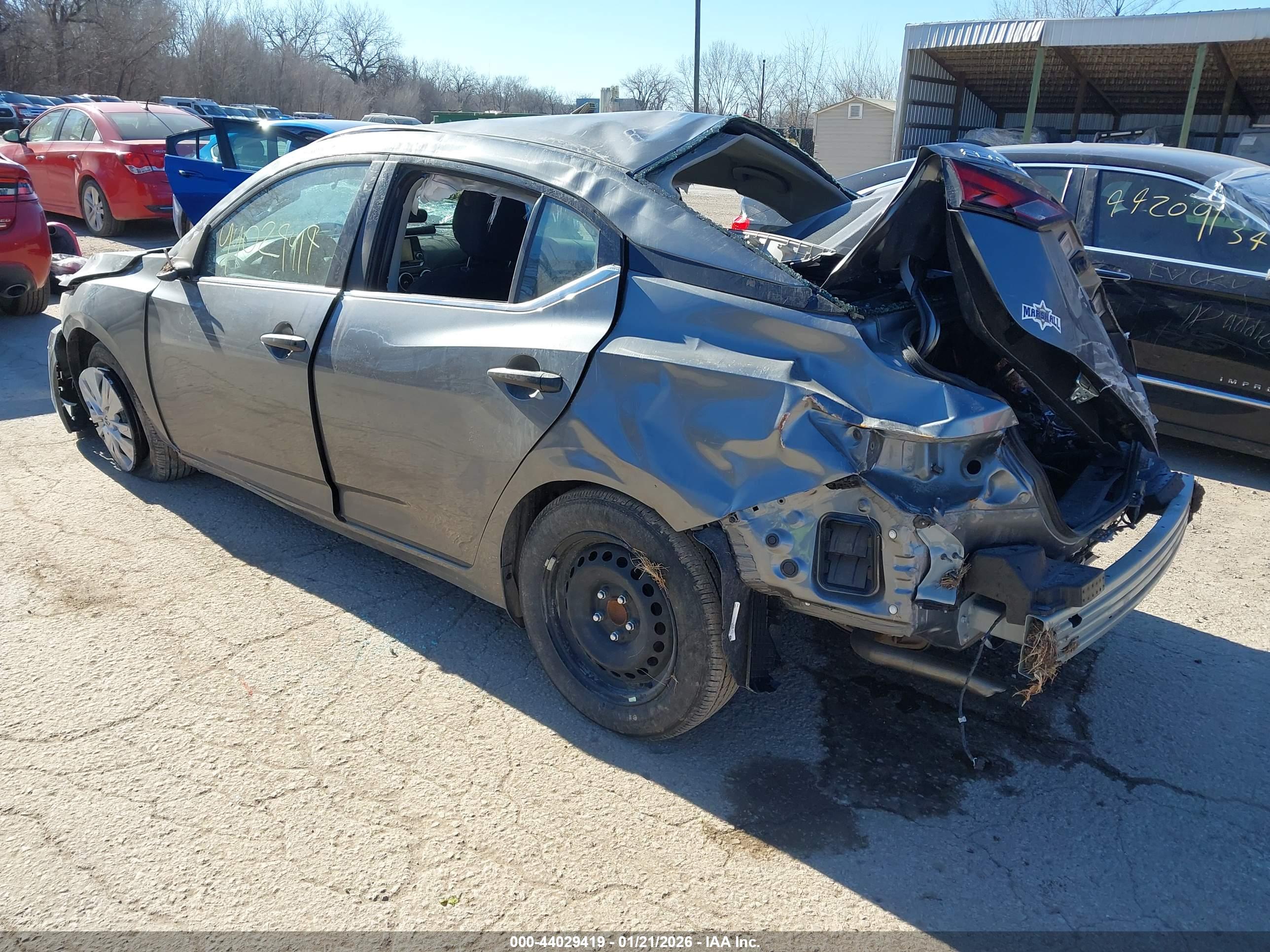 NISSAN SENTRA image 3