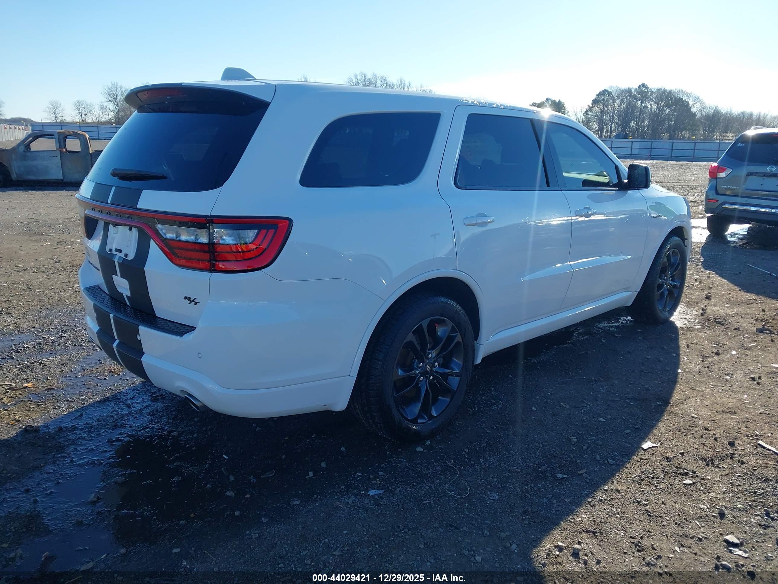 DODGE DURANGO image 4