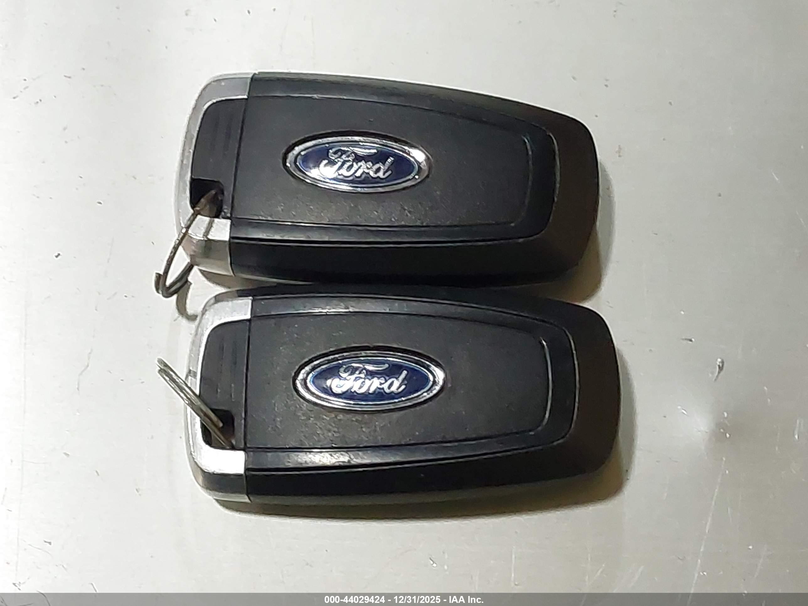 FORD EDGE image 11