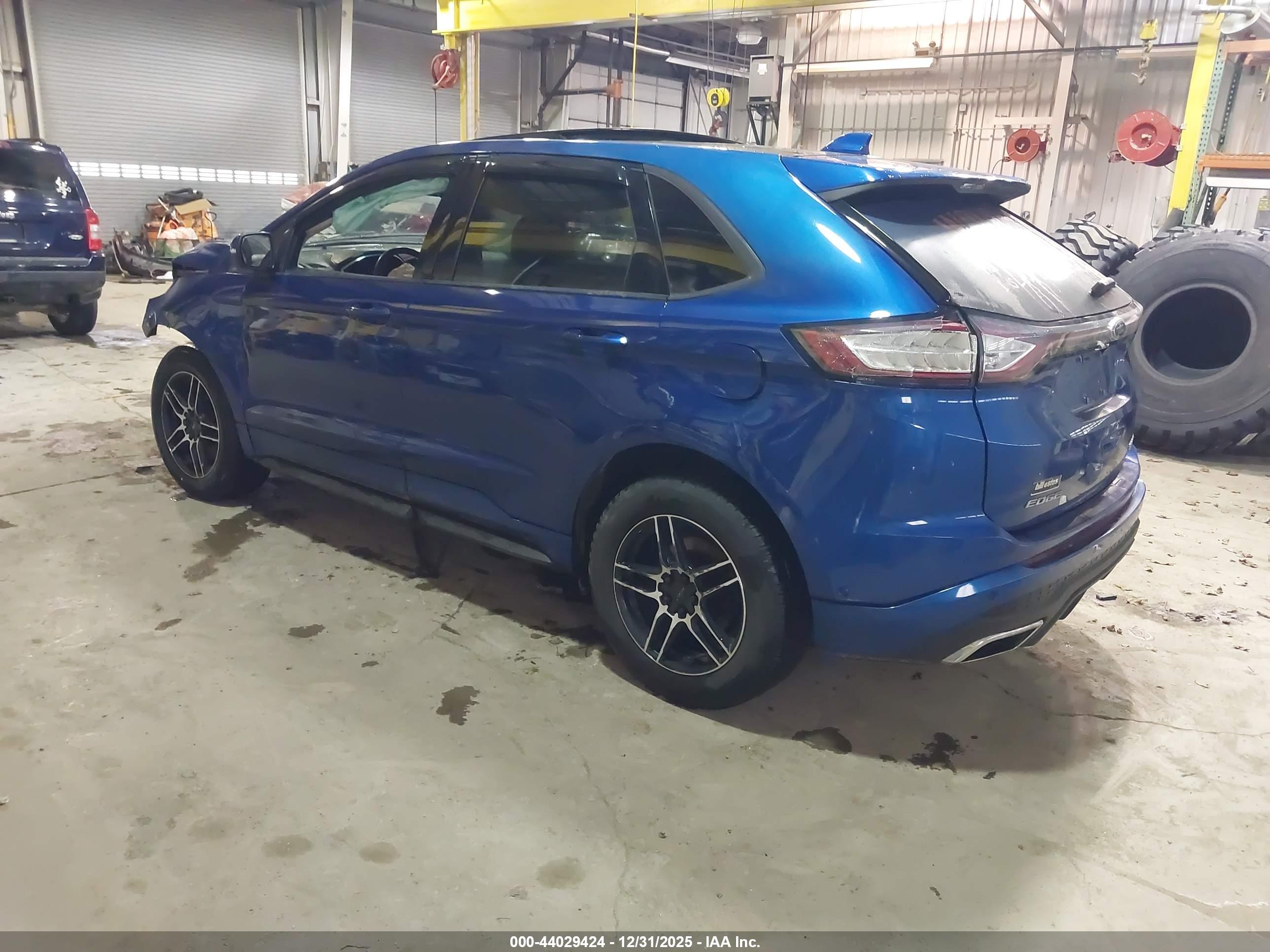 FORD EDGE image 3