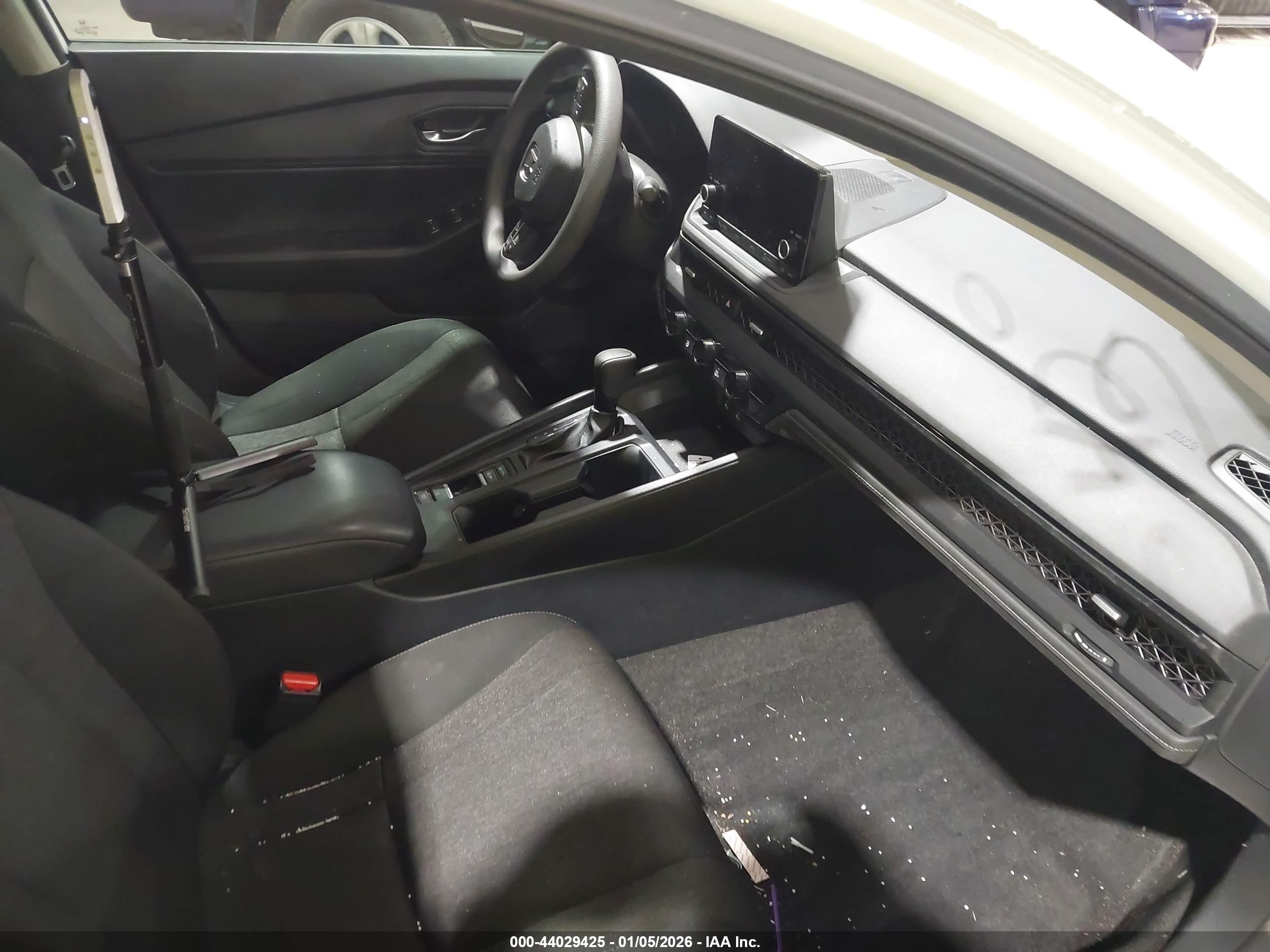HONDA ACCORD image 5