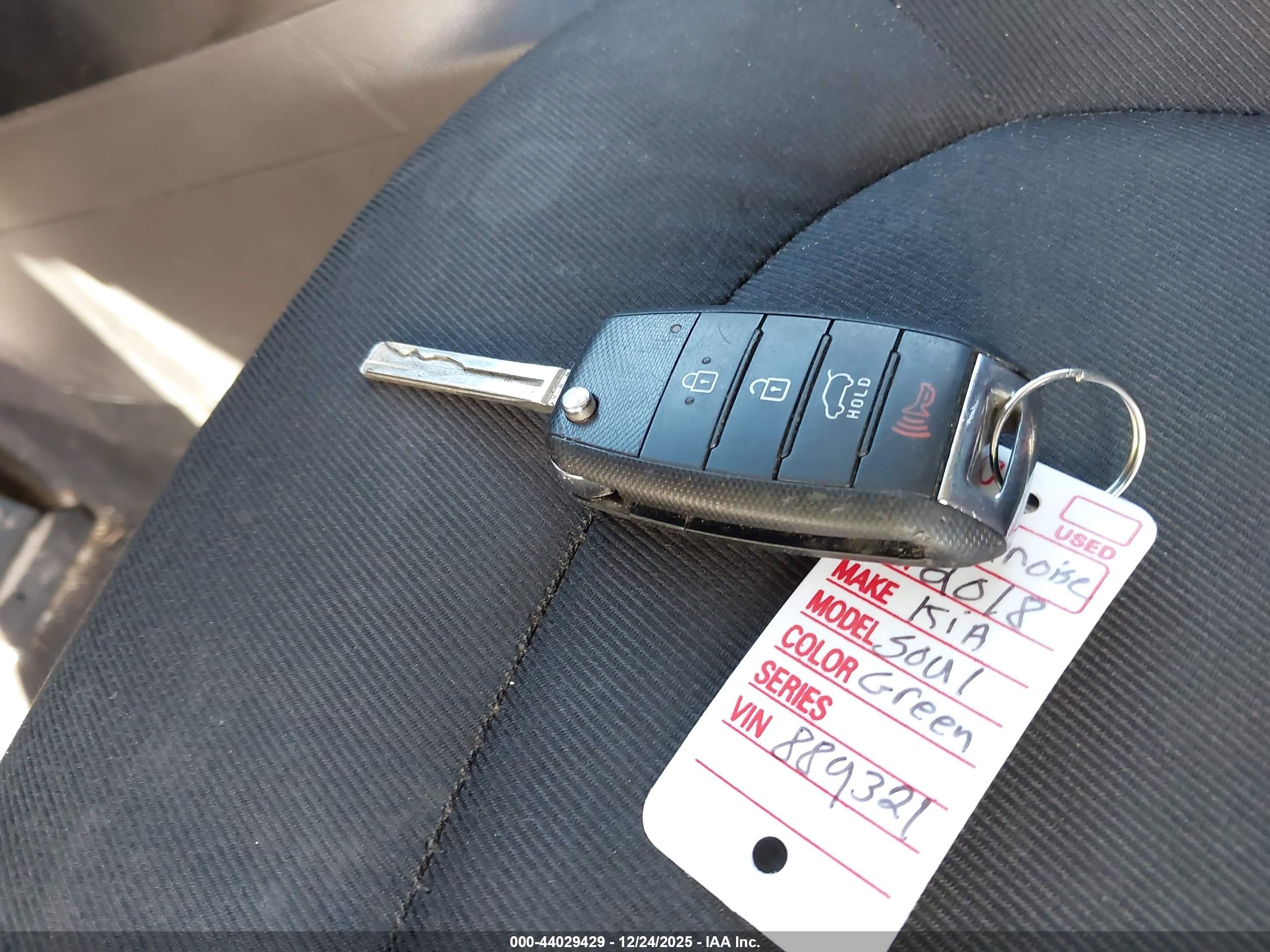 KIA SOUL image 11