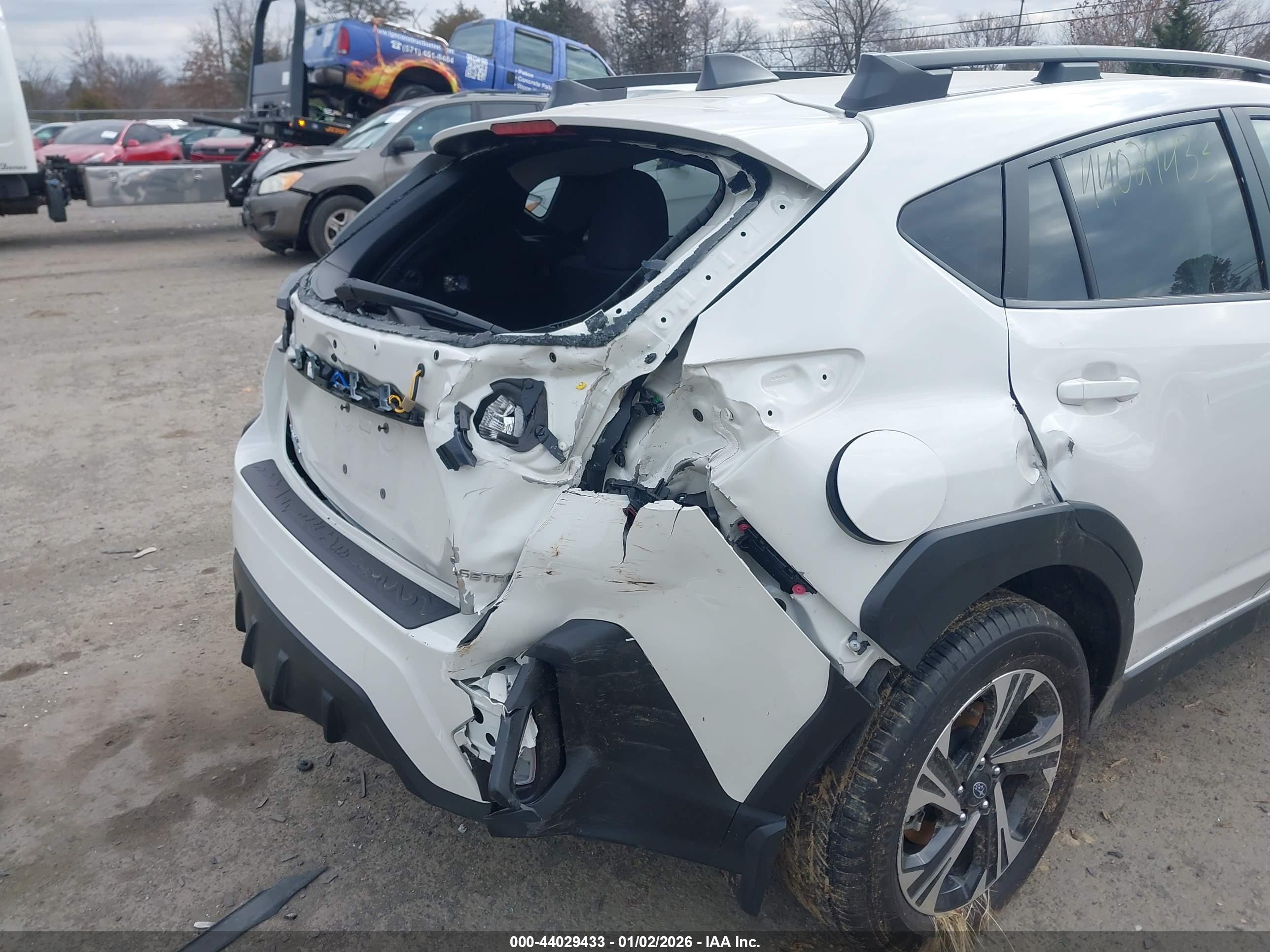SUBARU CROSSTREK image 6