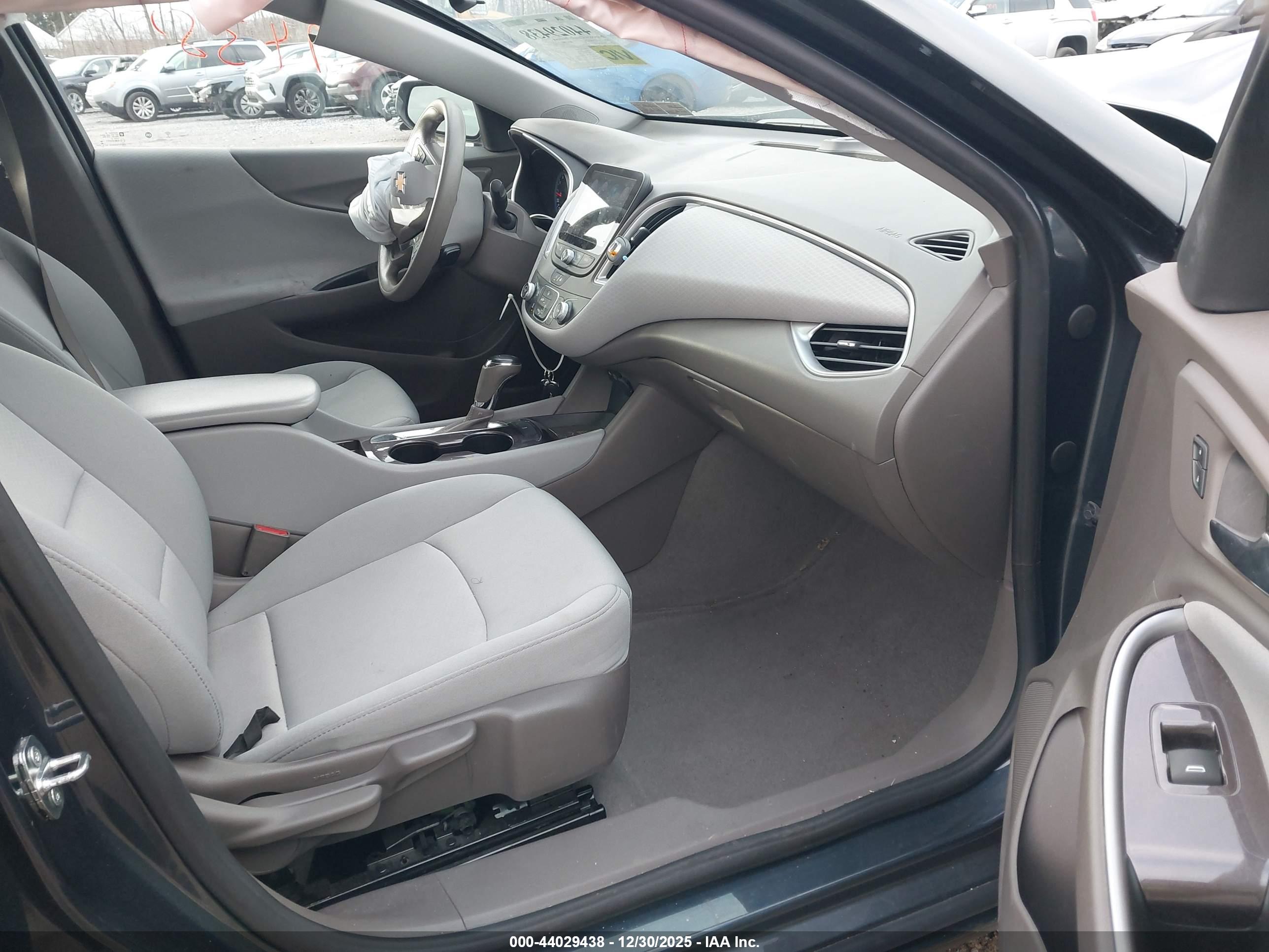 CHEVROLET MALIBU image 5