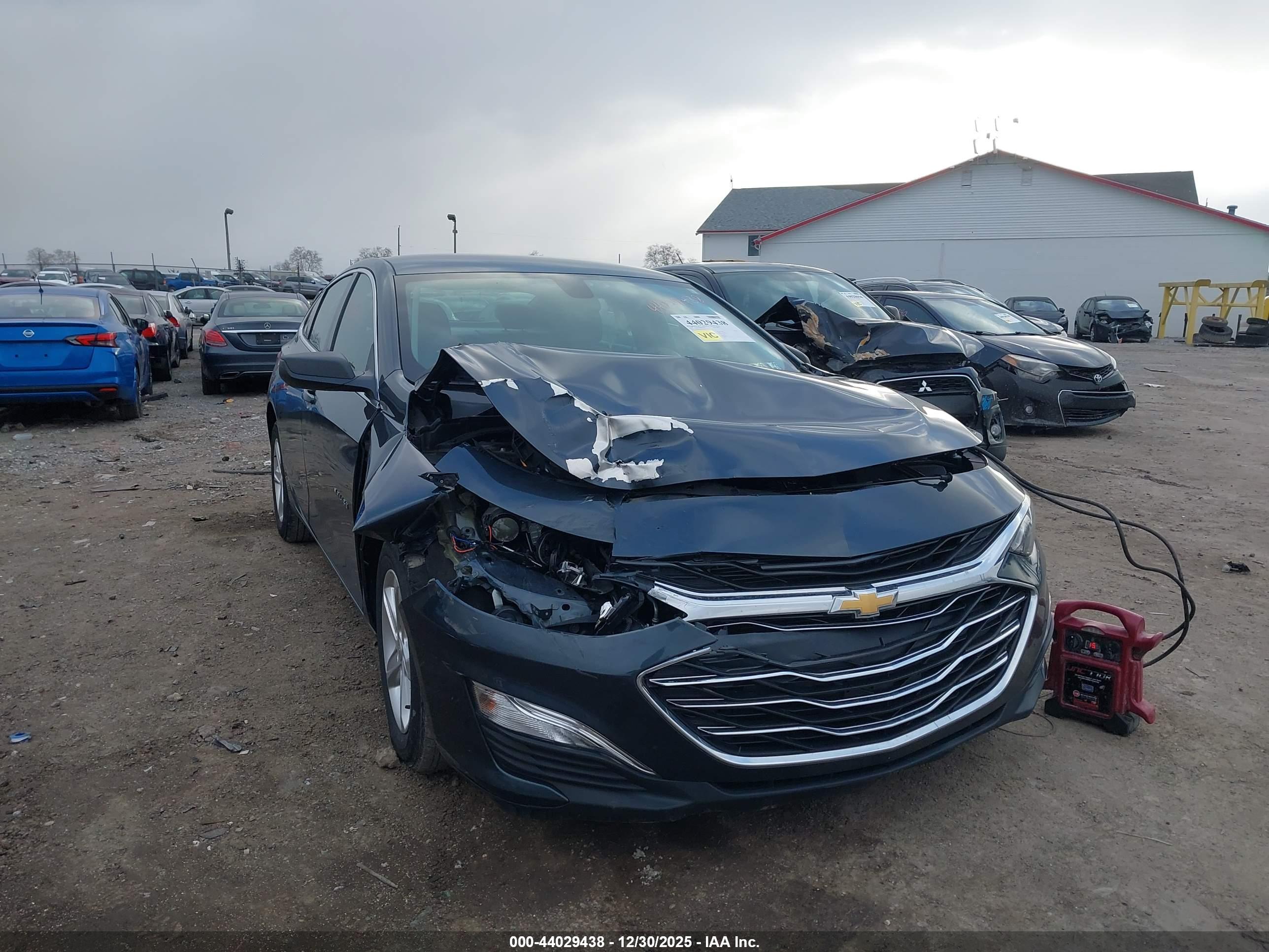 CHEVROLET MALIBU image 6