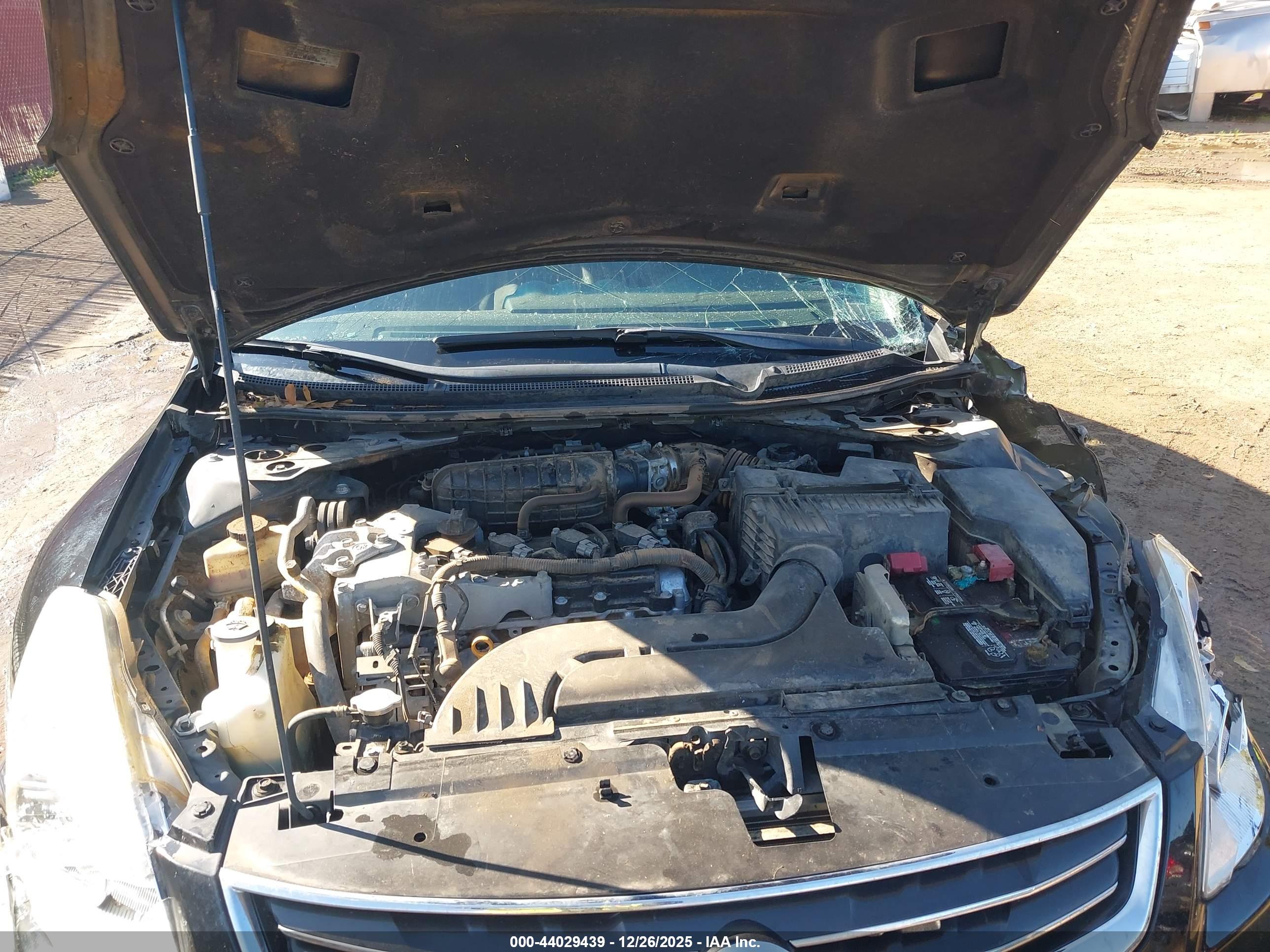 NISSAN ALTIMA image 10