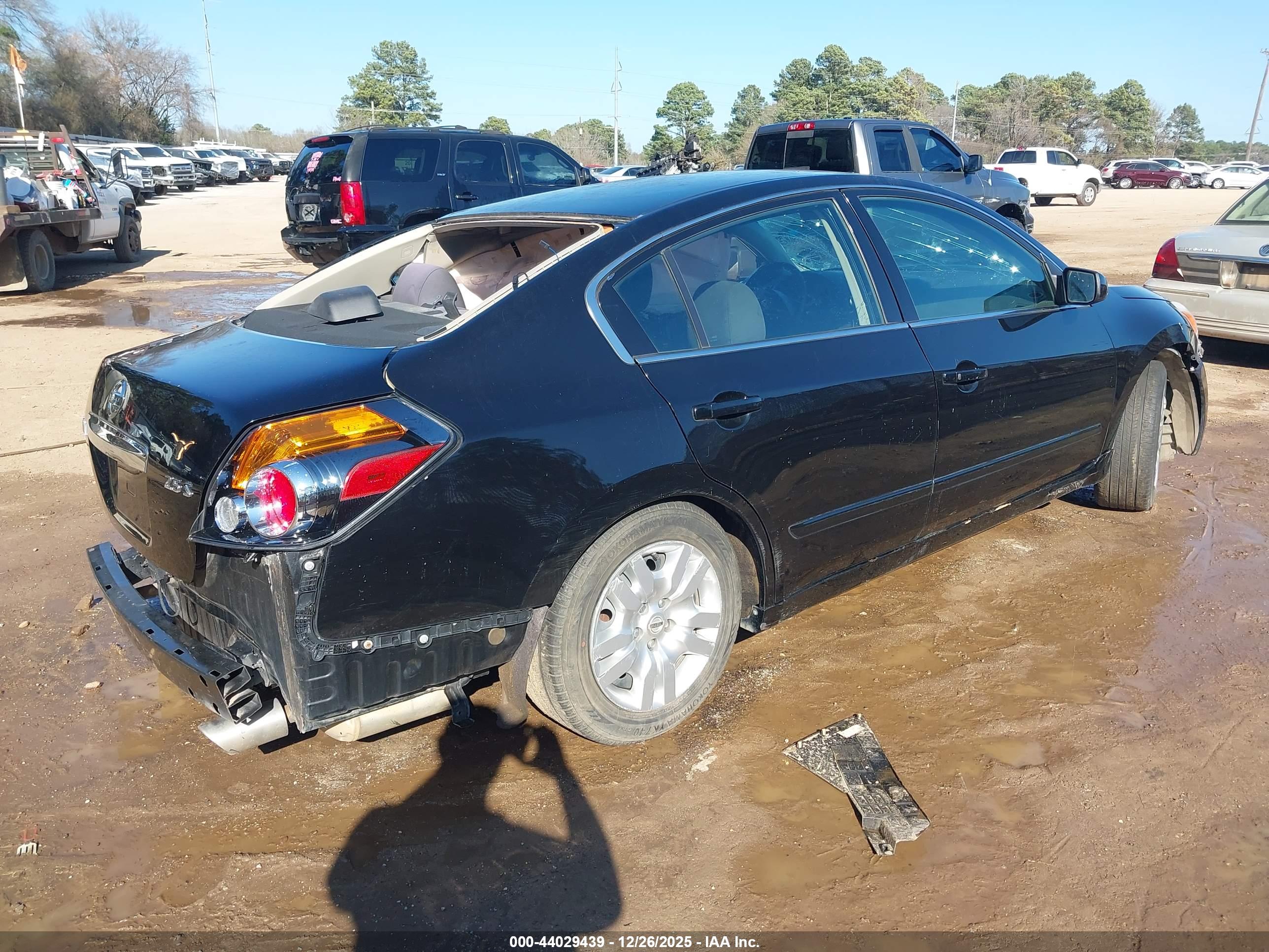 NISSAN ALTIMA image 4
