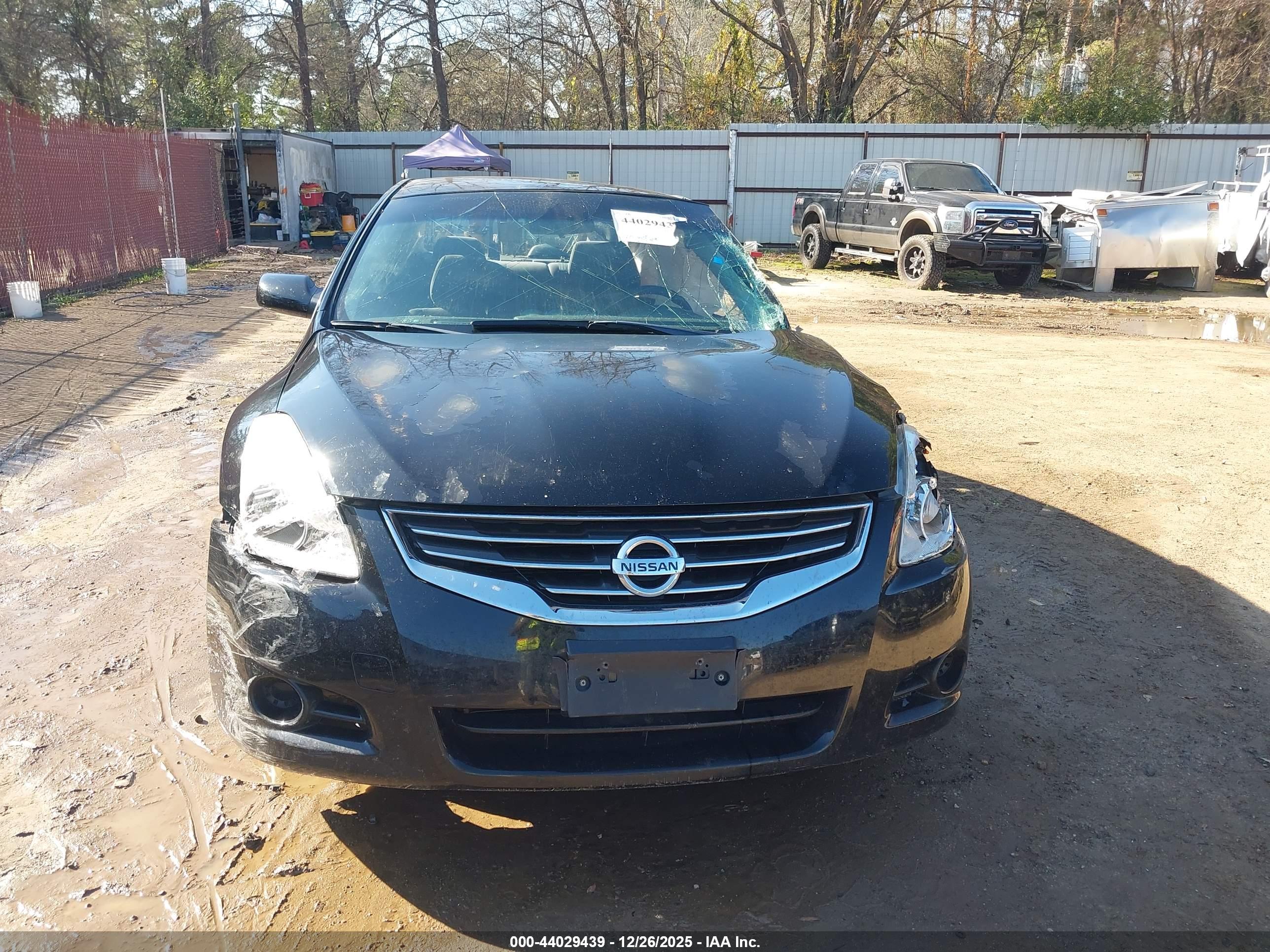 NISSAN ALTIMA image 6