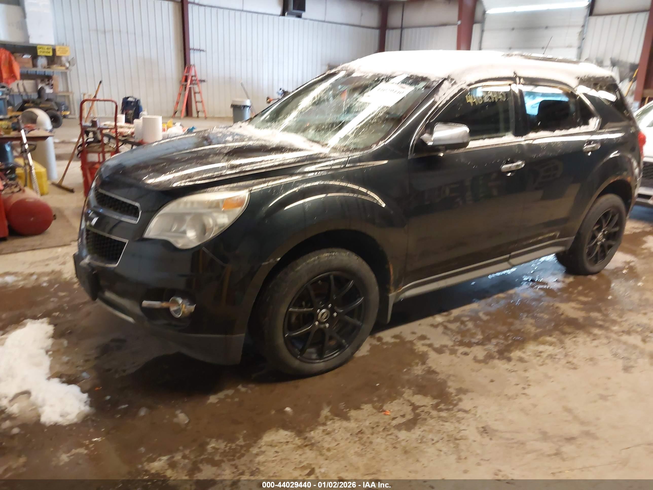 CHEVROLET EQUINOX image 2