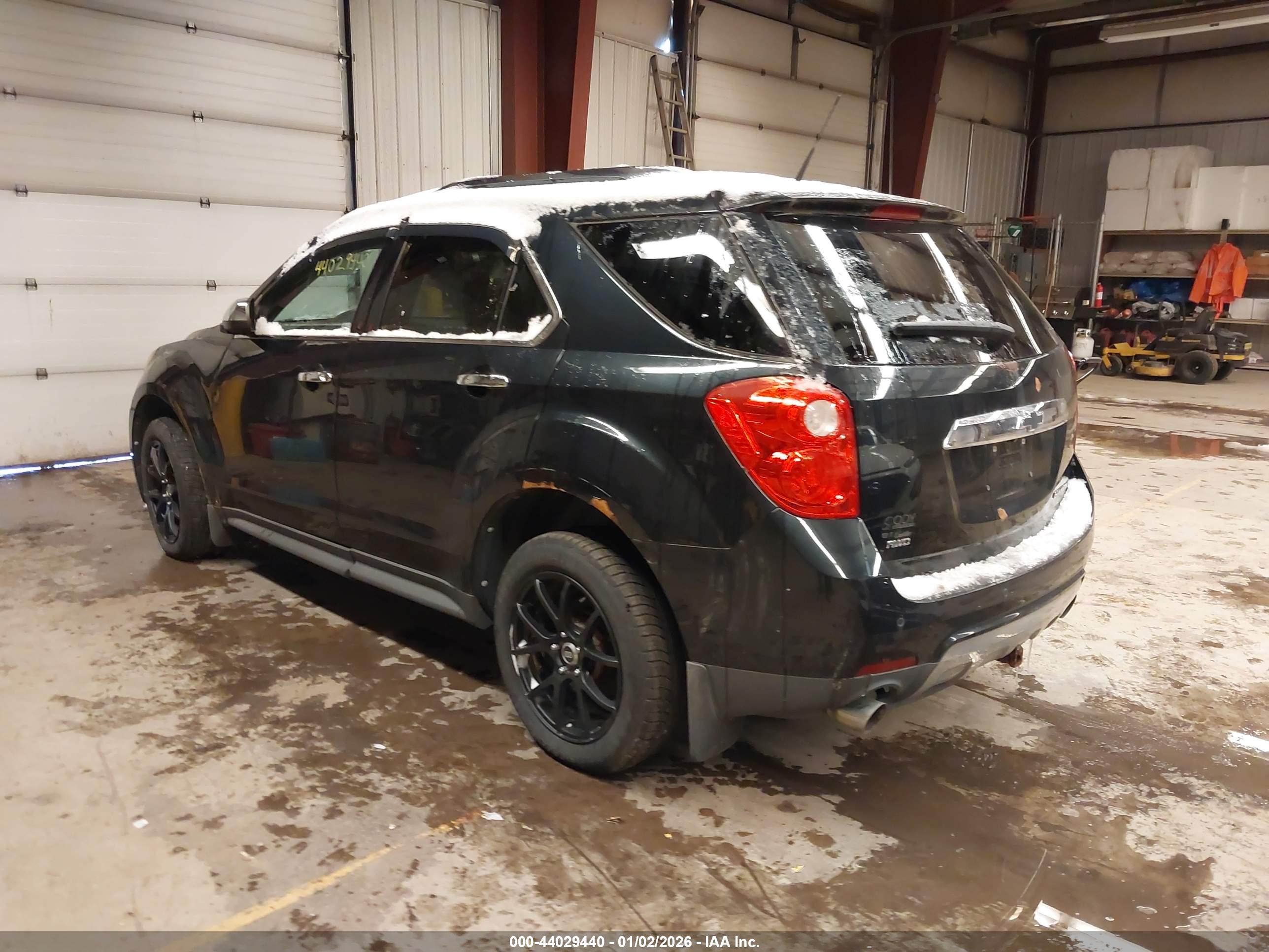 CHEVROLET EQUINOX image 3