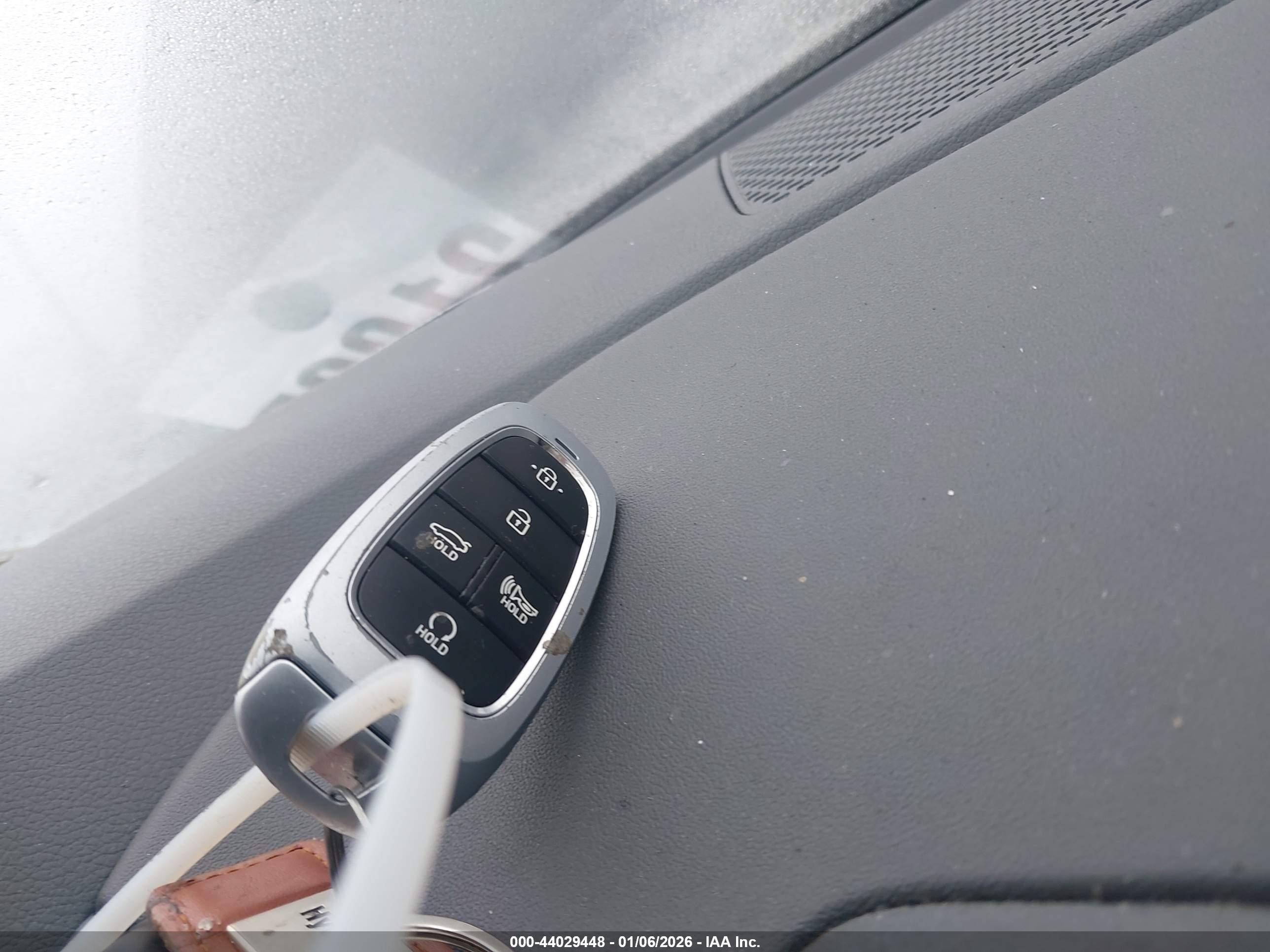 HYUNDAI SONATA image 11