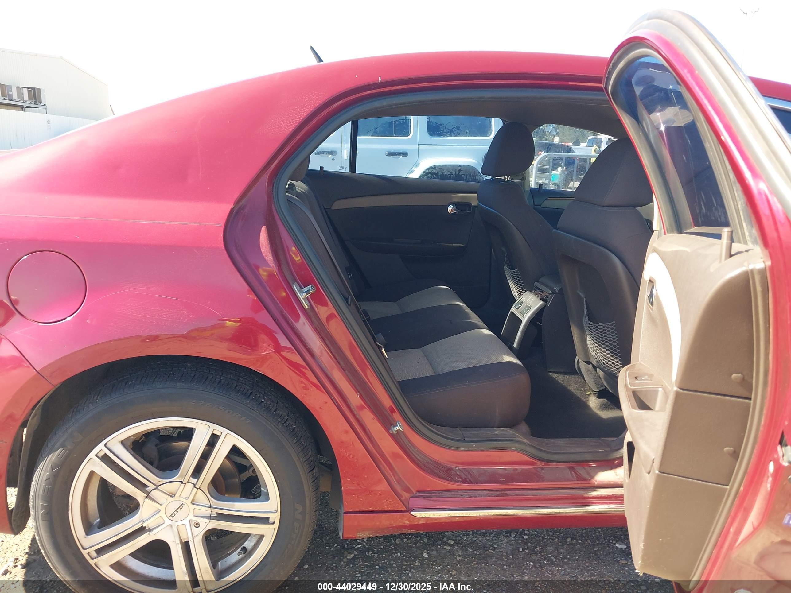 CHEVROLET MALIBU image 8