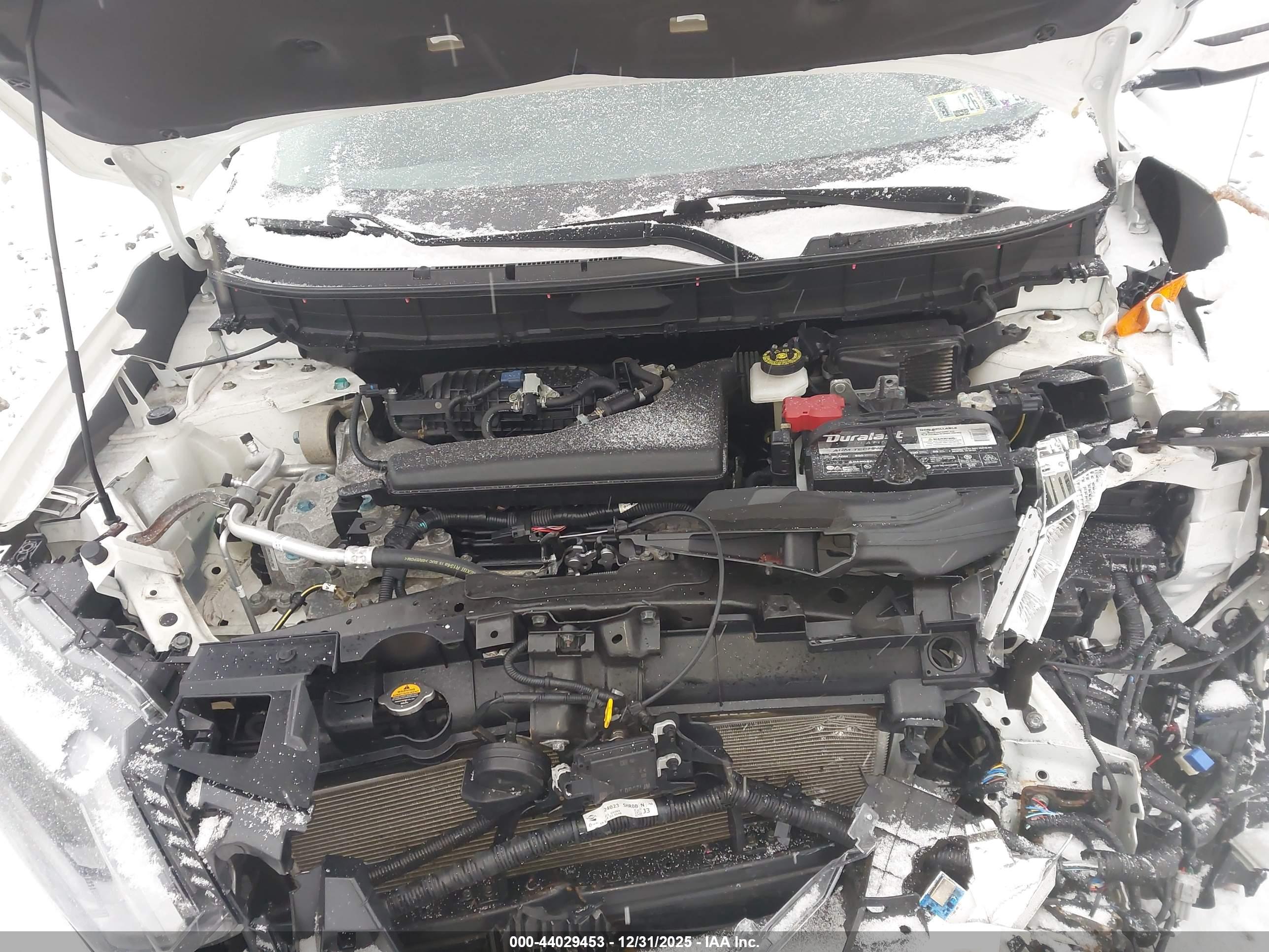 NISSAN ROGUE image 10