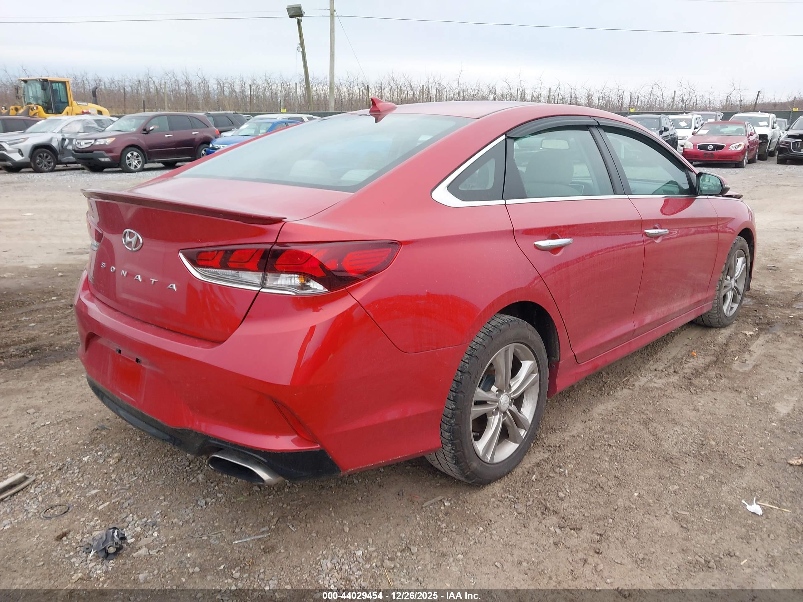 HYUNDAI SONATA image 4