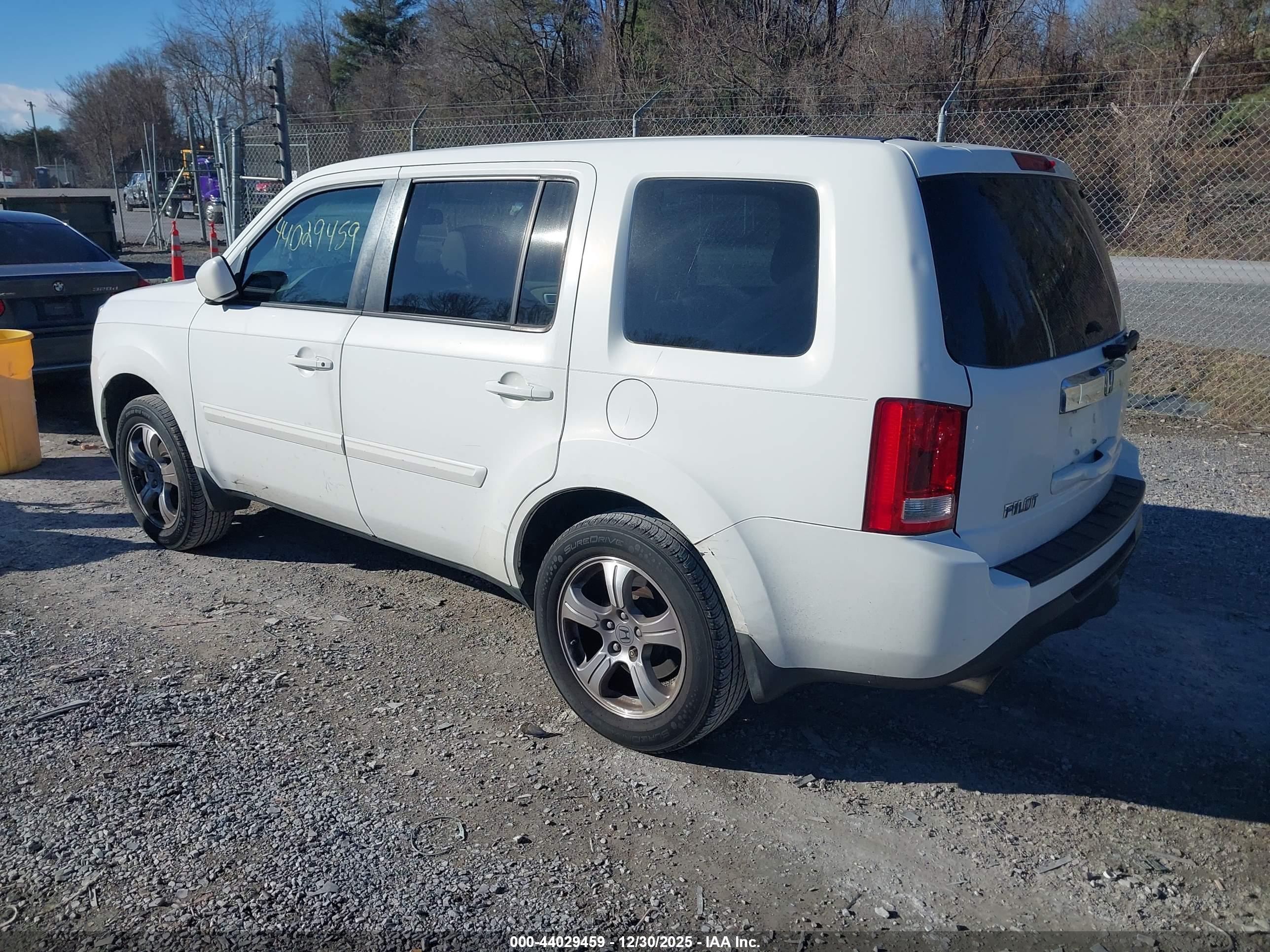 HONDA PILOT image 3