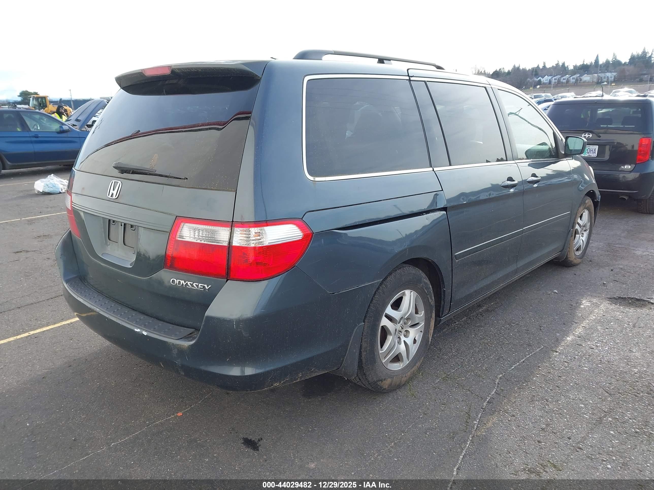 HONDA ODYSSEY image 4