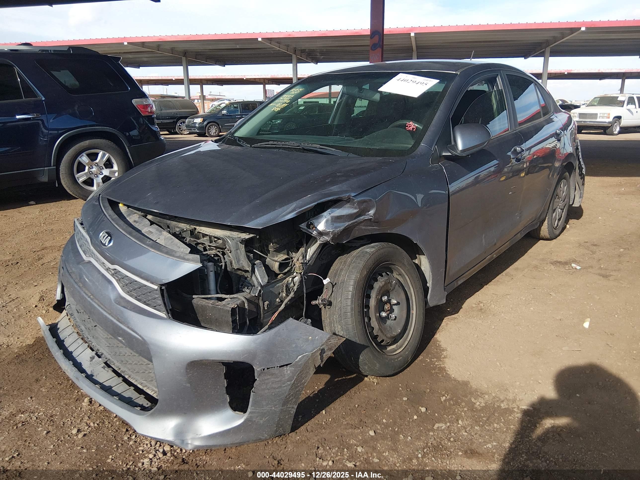 KIA RIO image 2