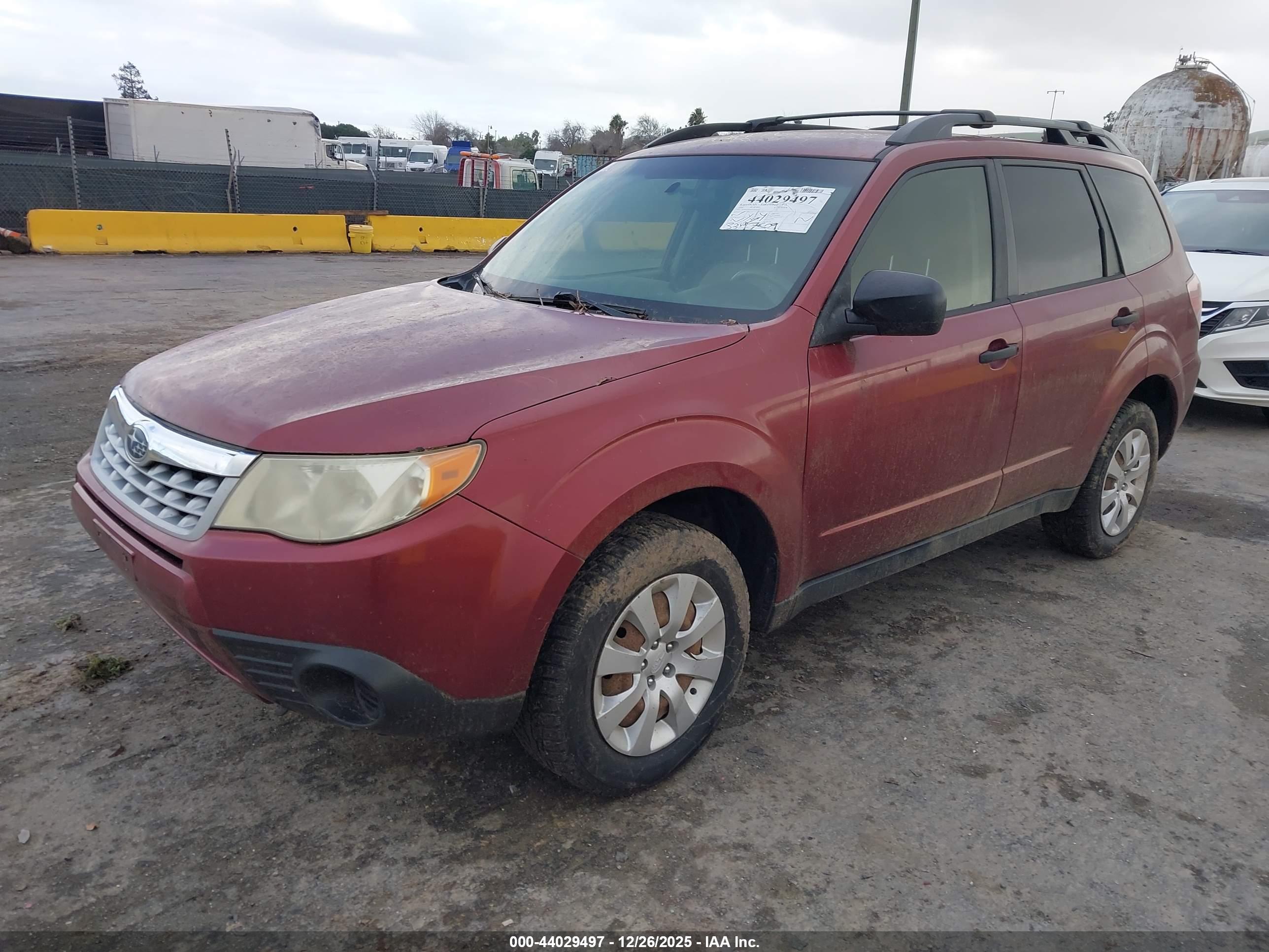 SUBARU FORESTER image 2