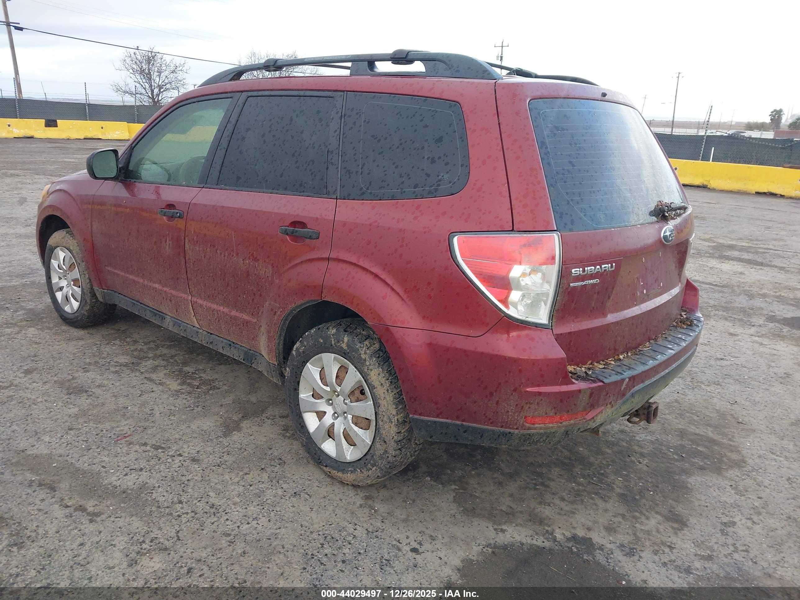 SUBARU FORESTER image 3
