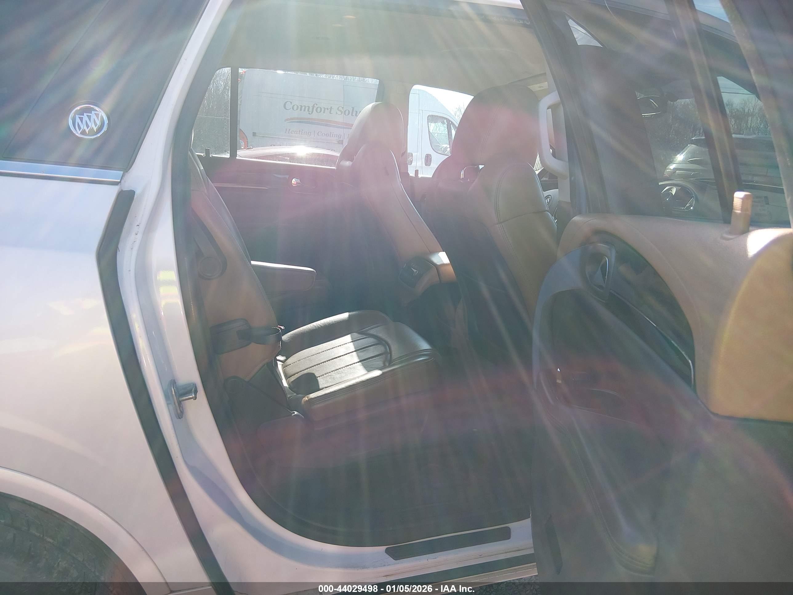 BUICK ENCLAVE image 8