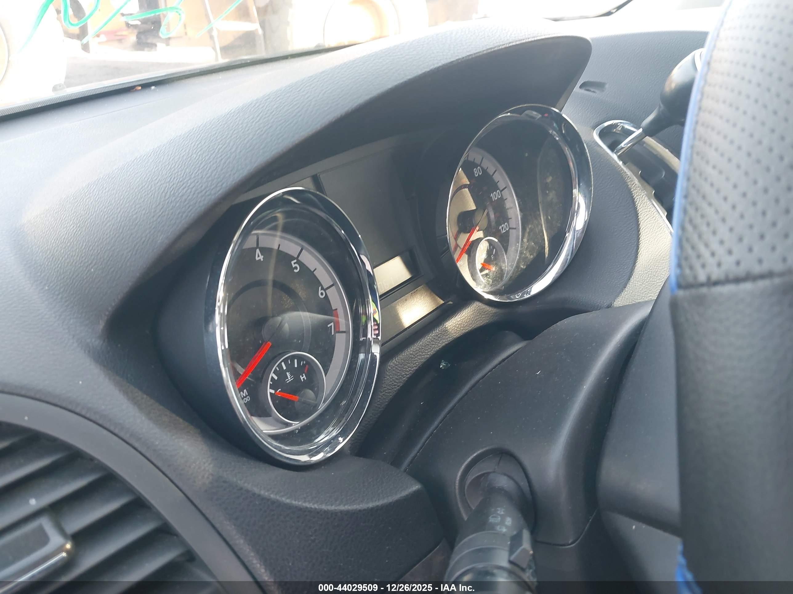 DODGE GRAND image 7
