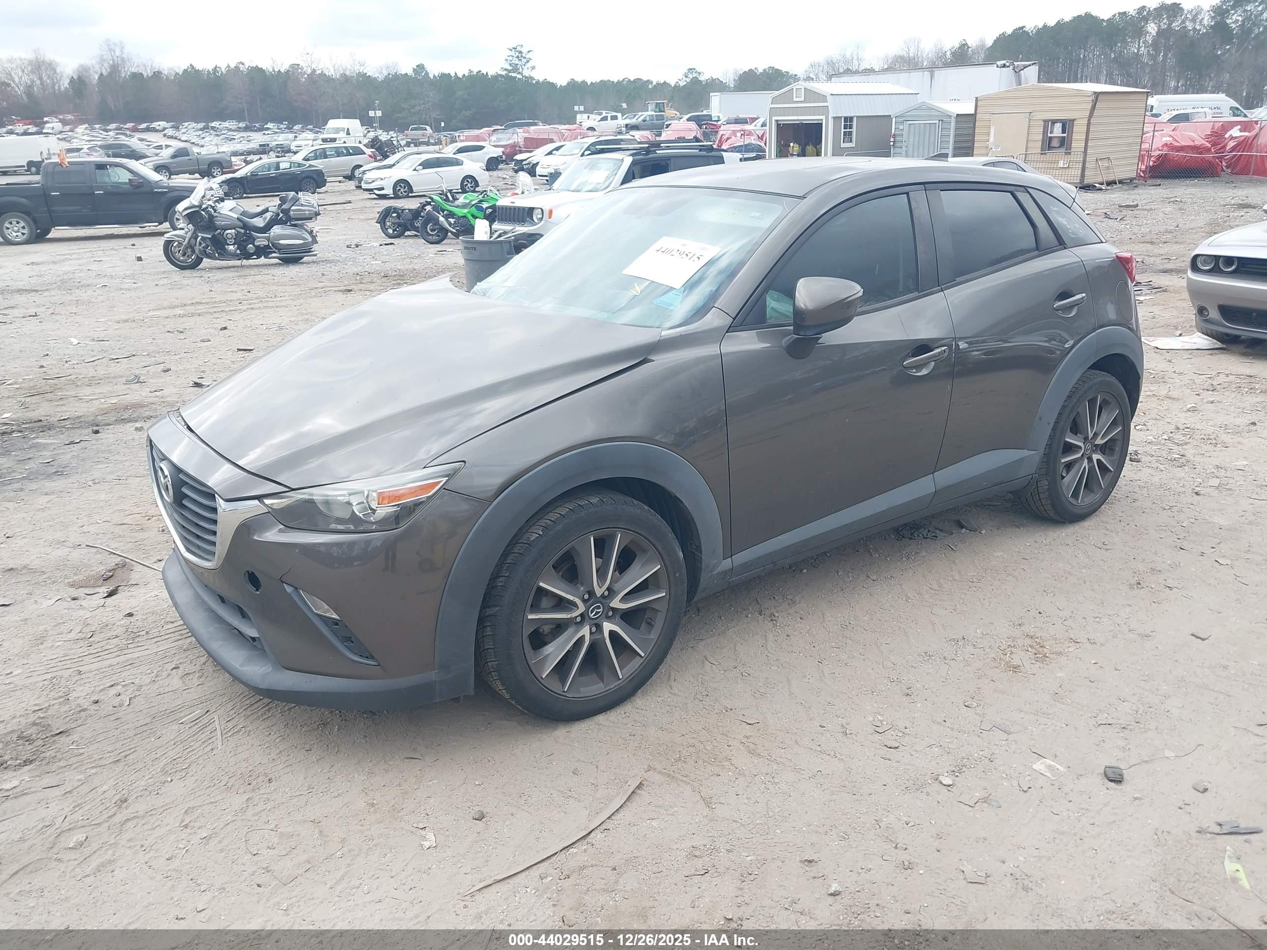 MAZDA CX-3 image 2