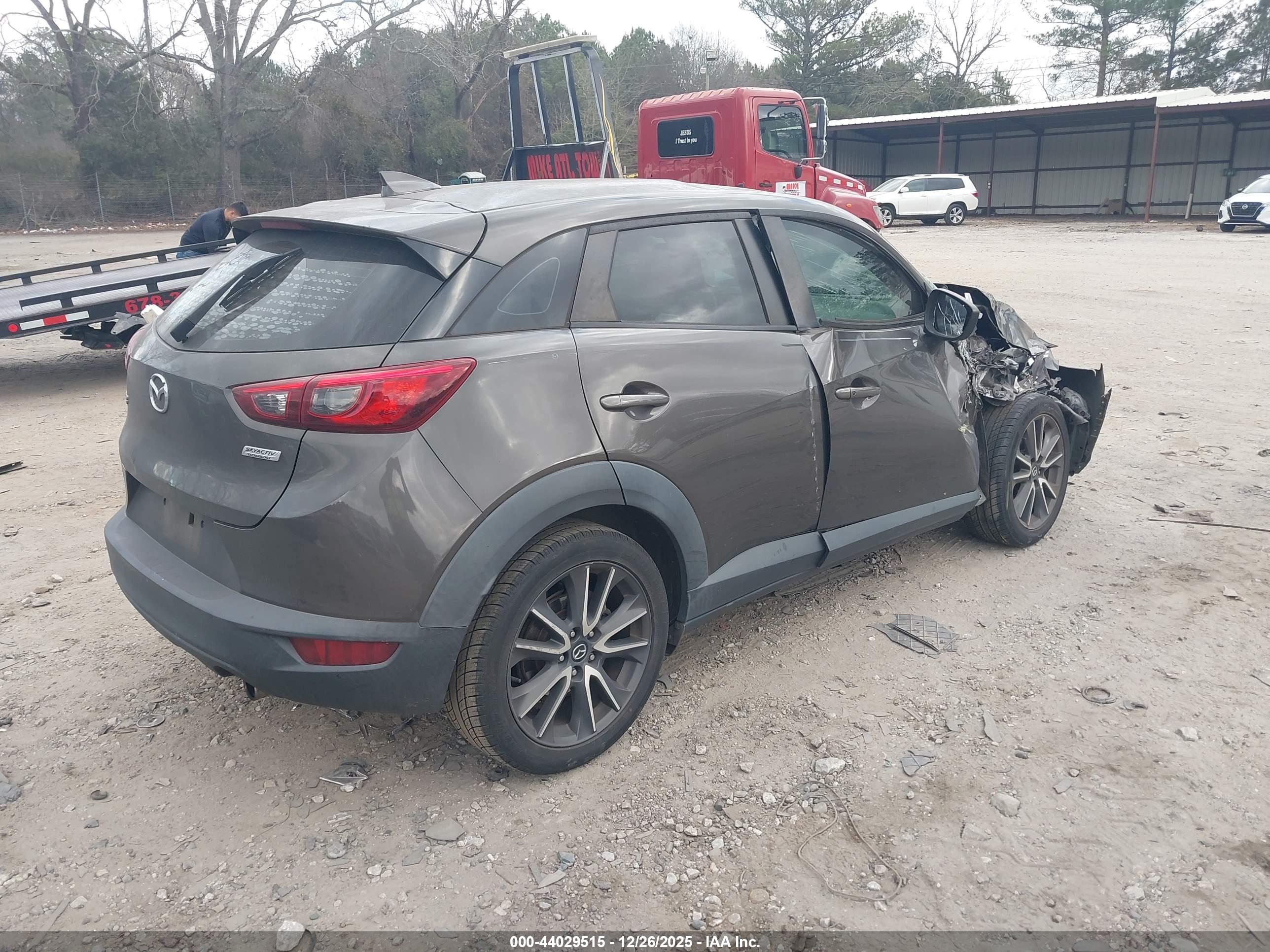 MAZDA CX-3 image 4