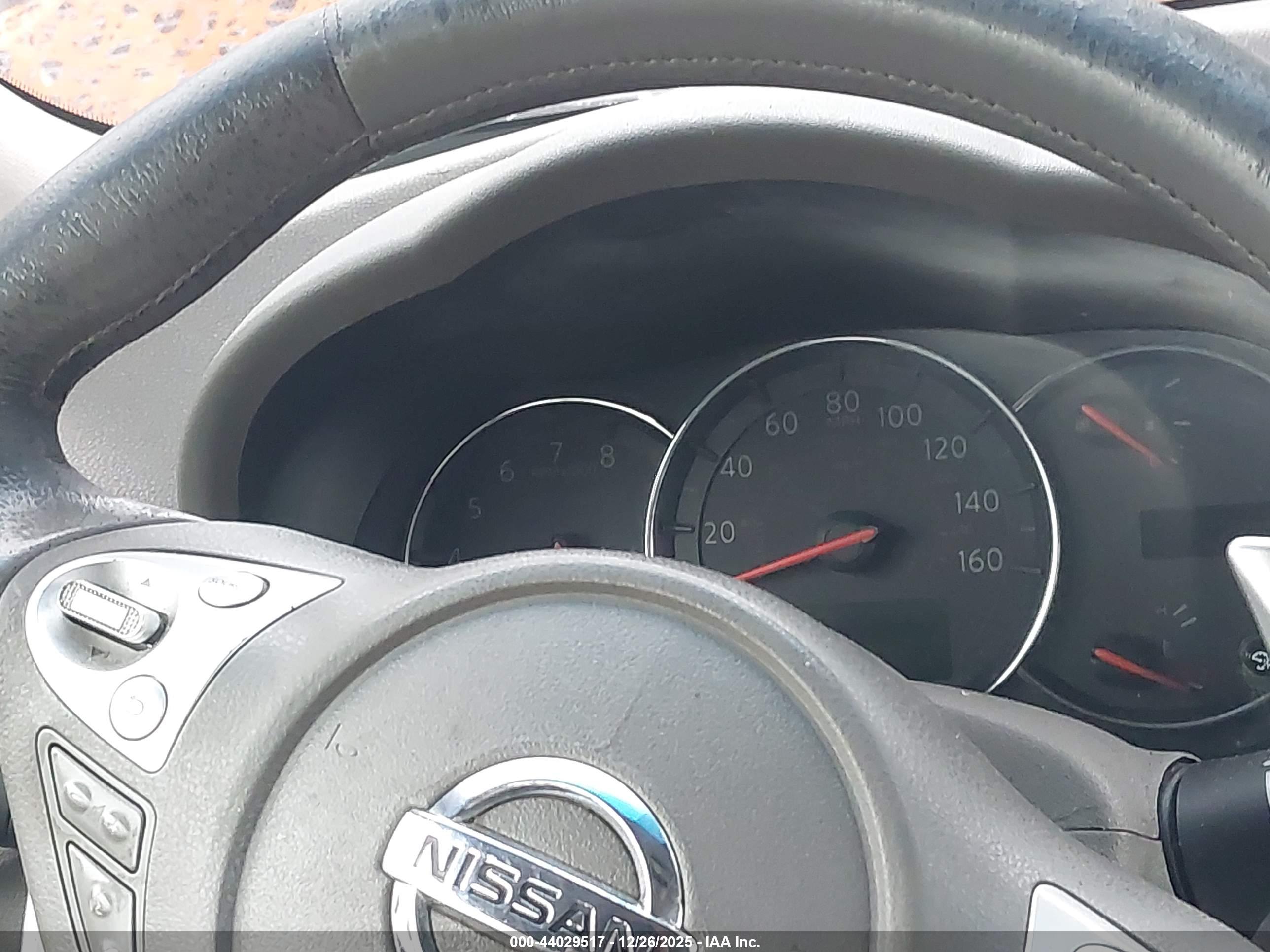 NISSAN MAXIMA image 7