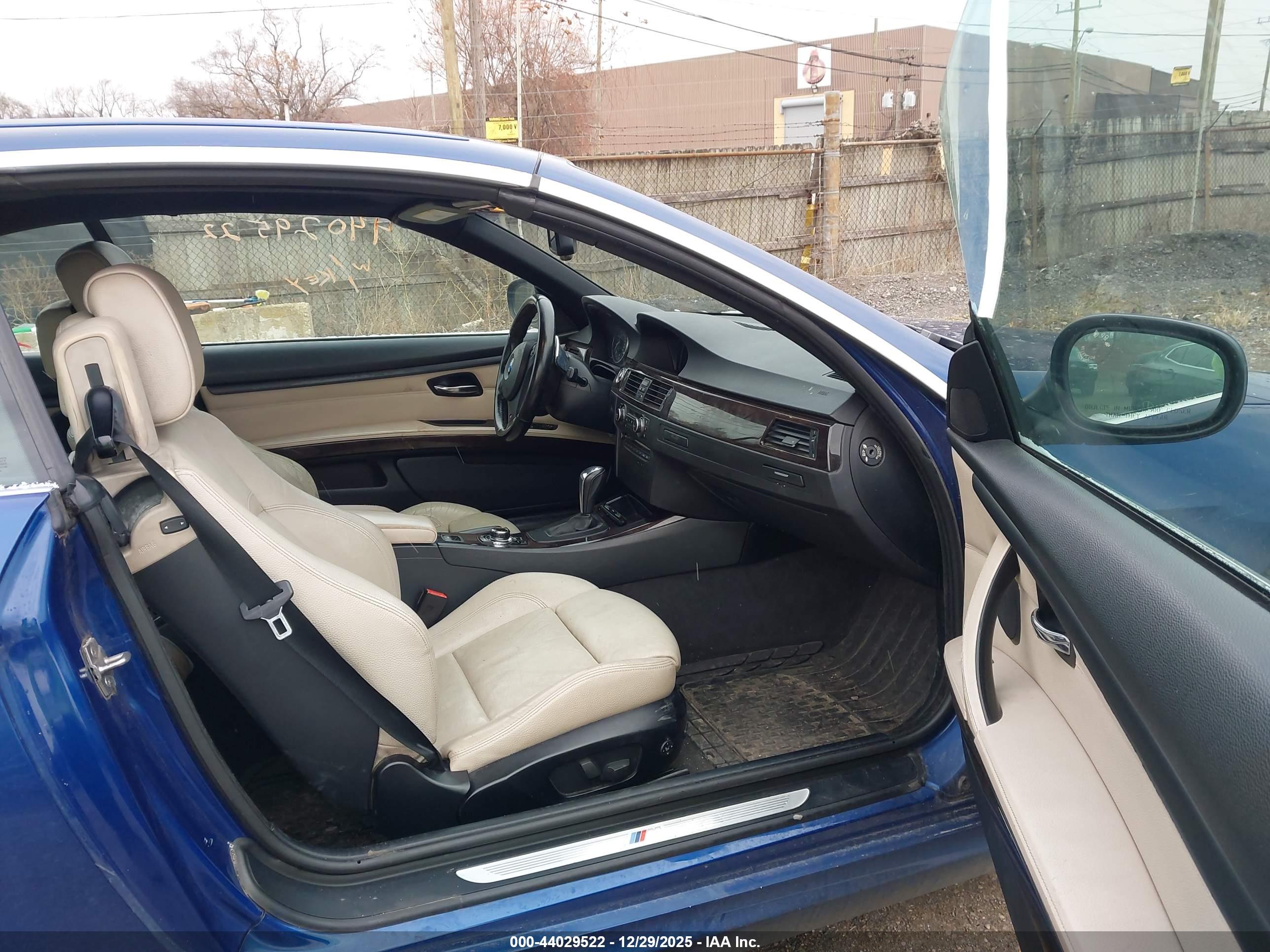 BMW 335I image 5