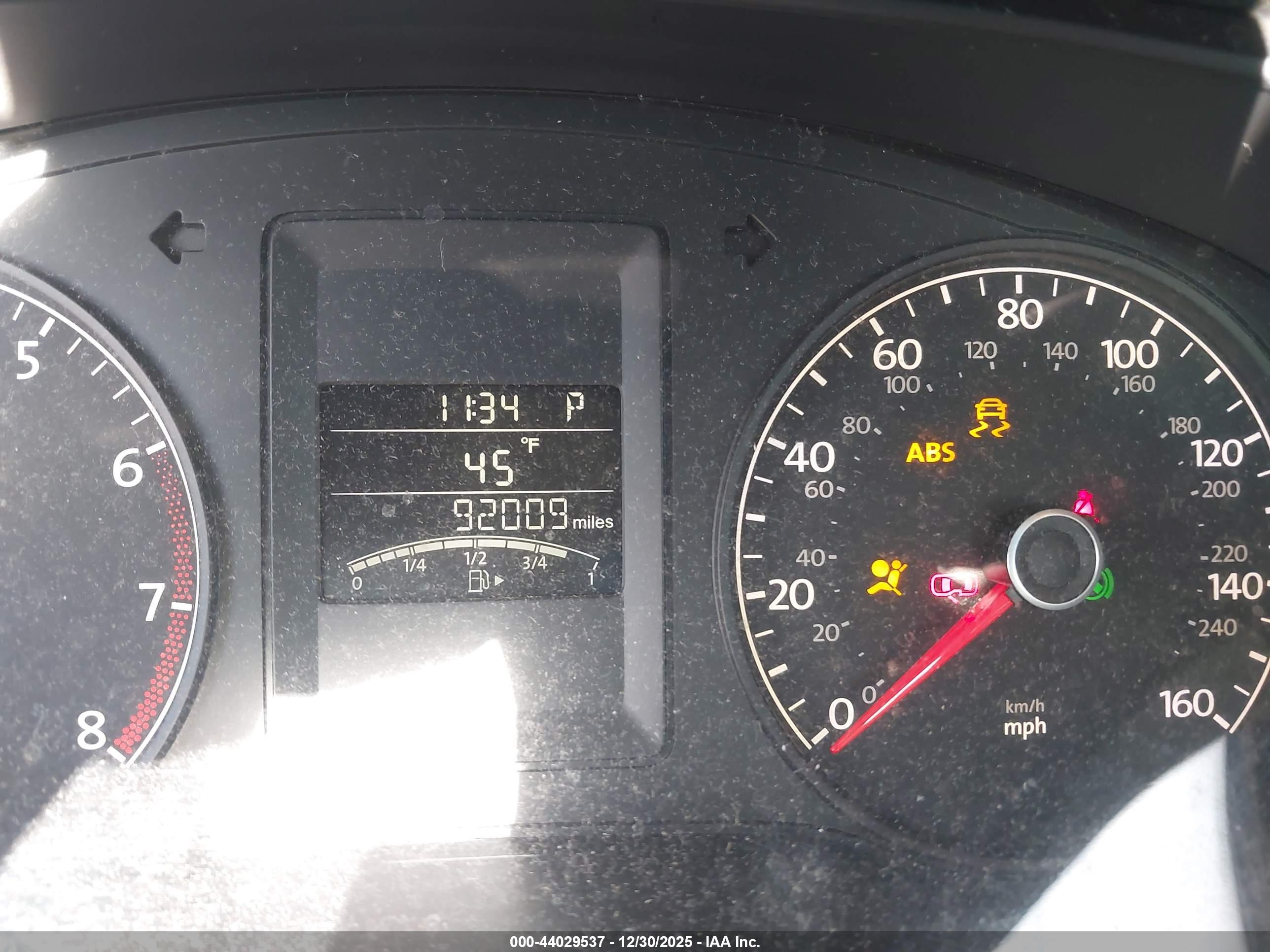 VOLKSWAGEN JETTA image 7