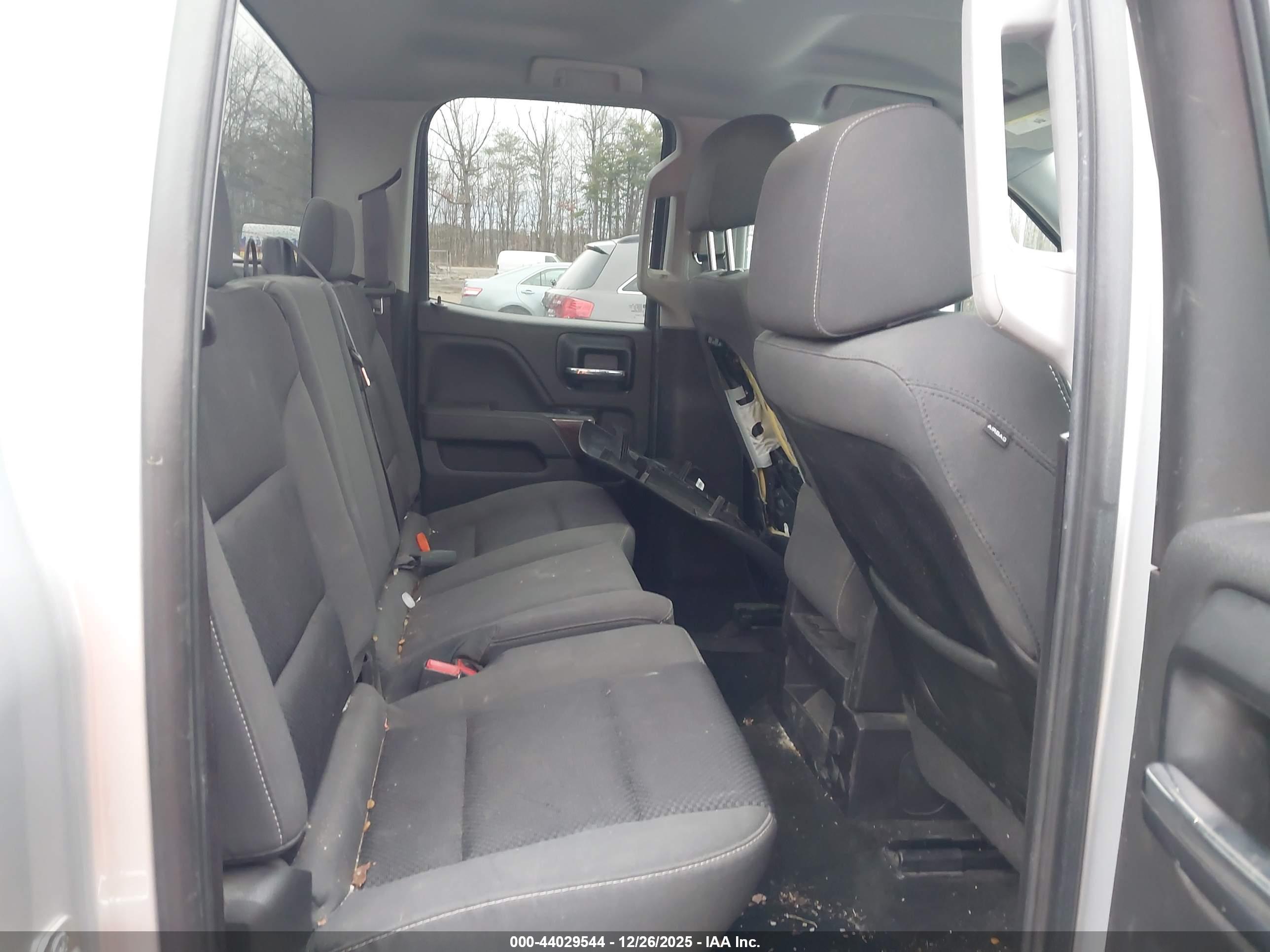 GMC SIERRA image 8