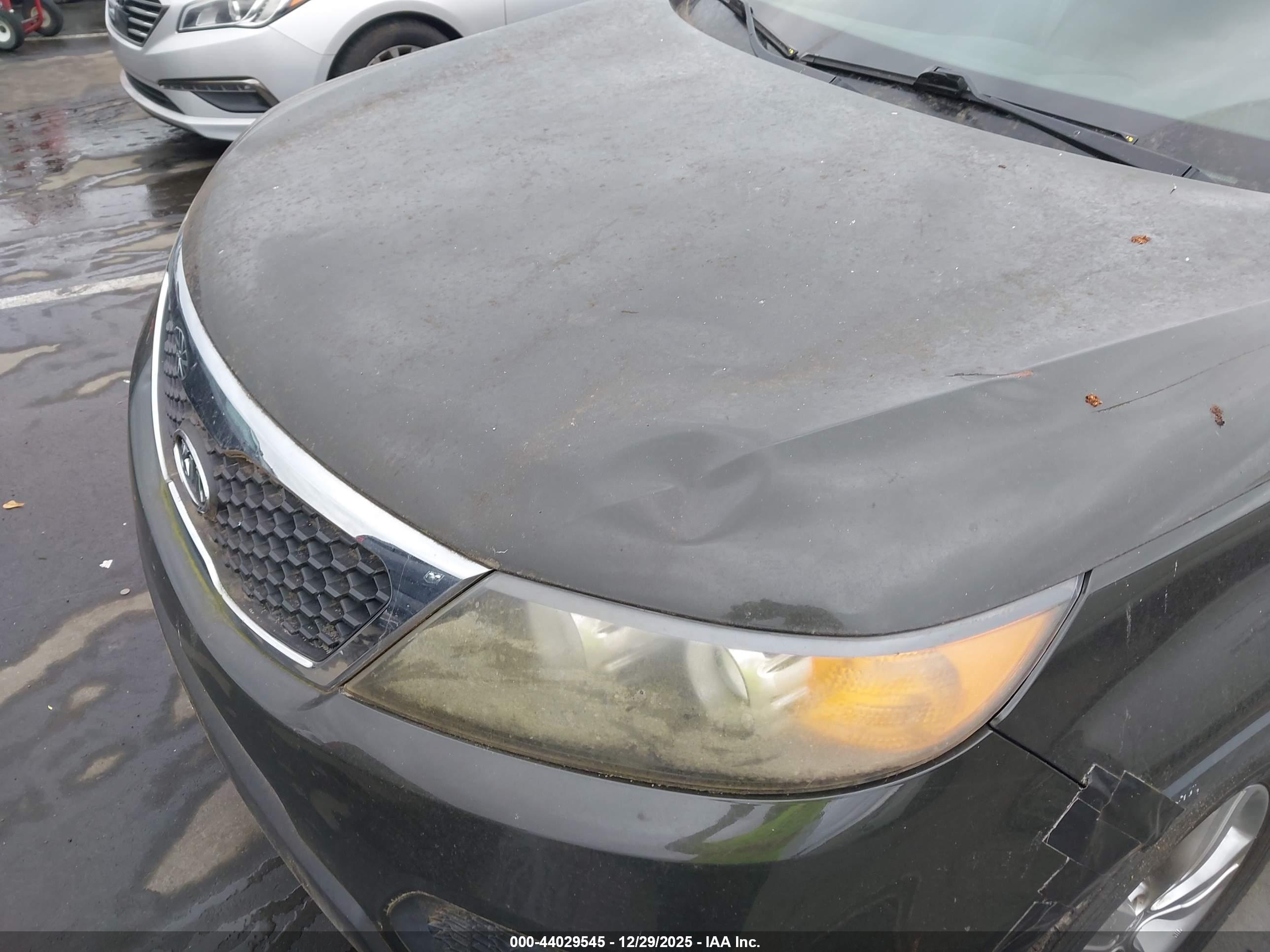 KIA SORENTO image 6