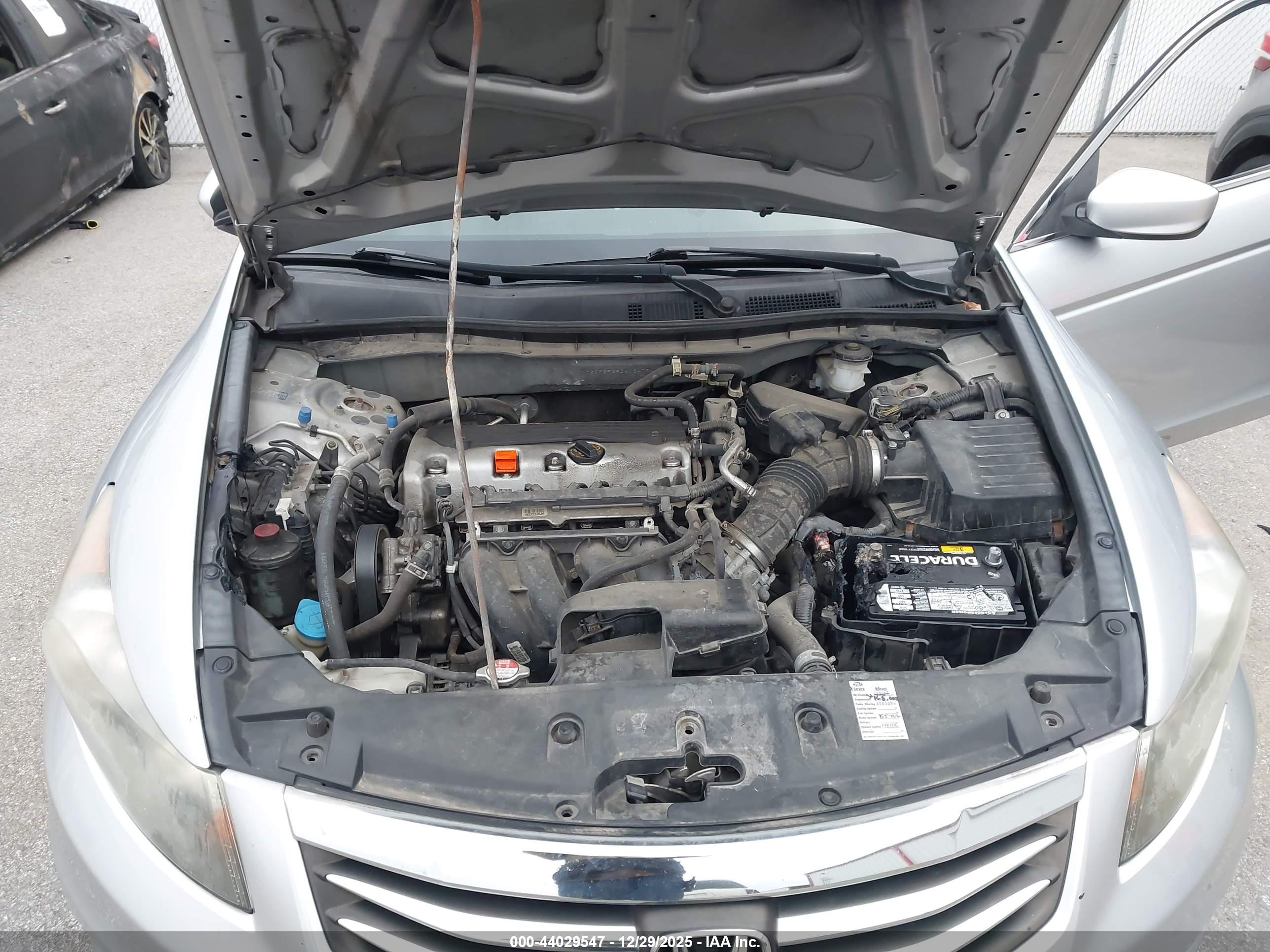 HONDA ACCORD image 10