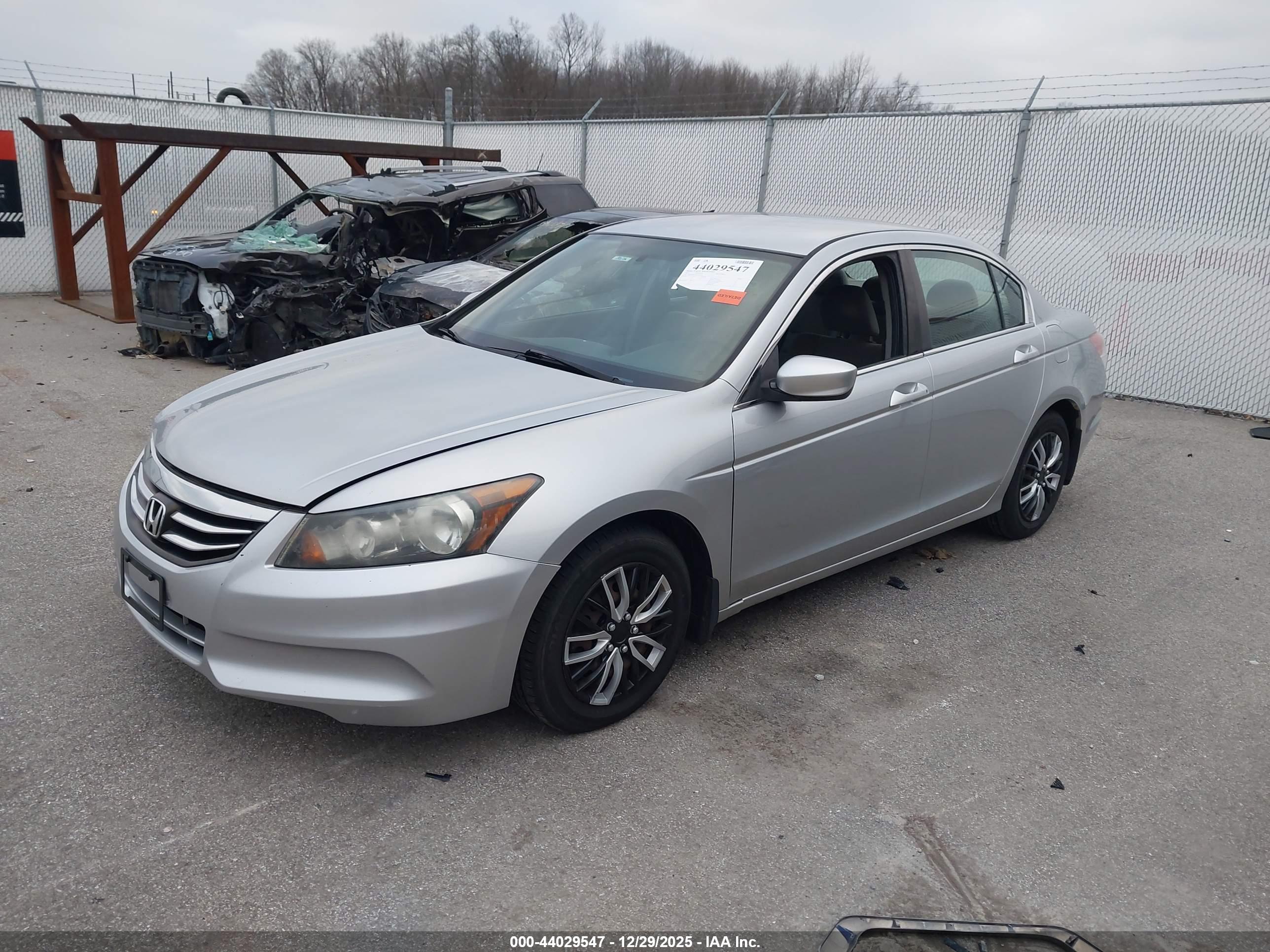 HONDA ACCORD image 2