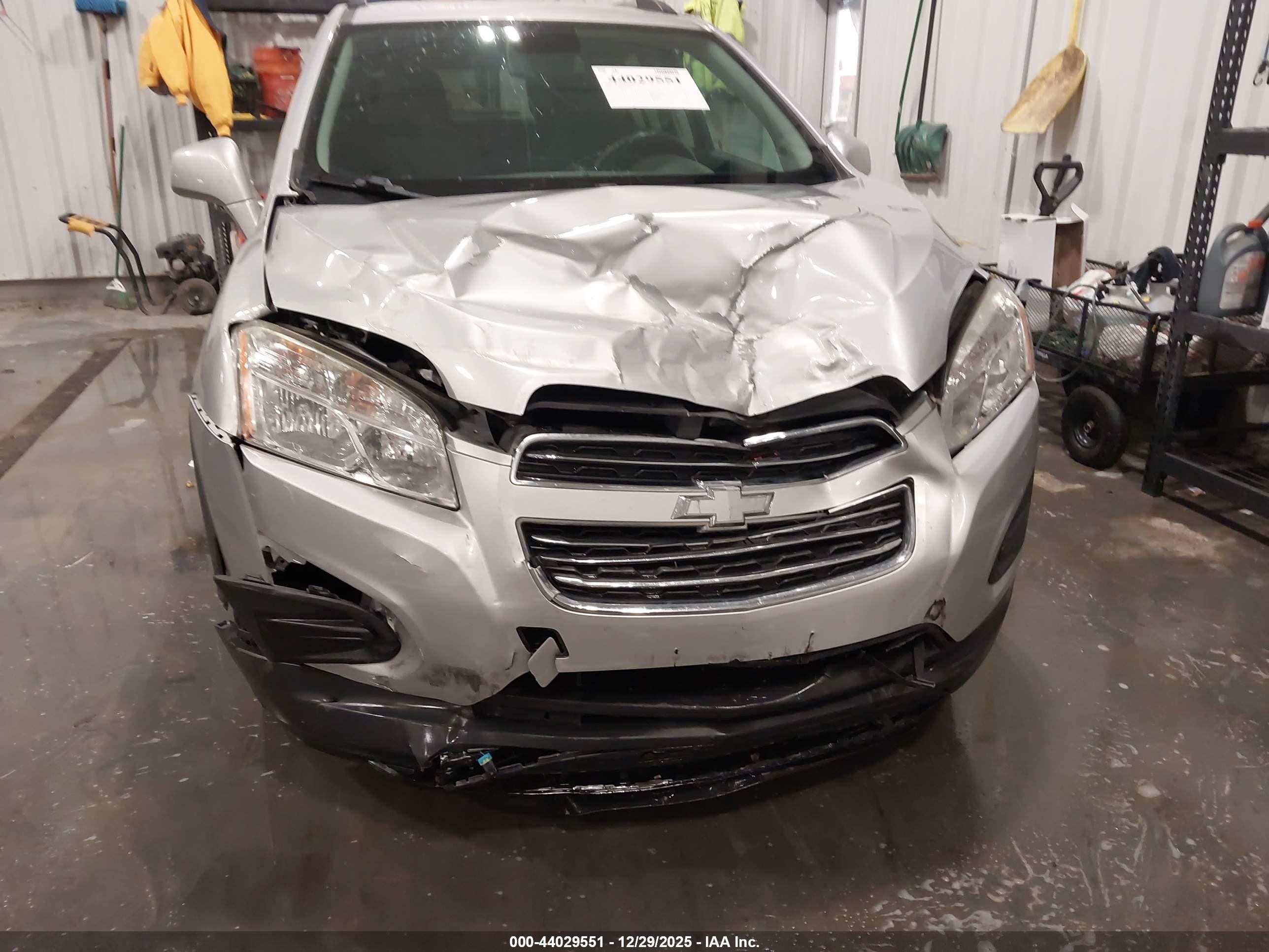 CHEVROLET TRAX image 6