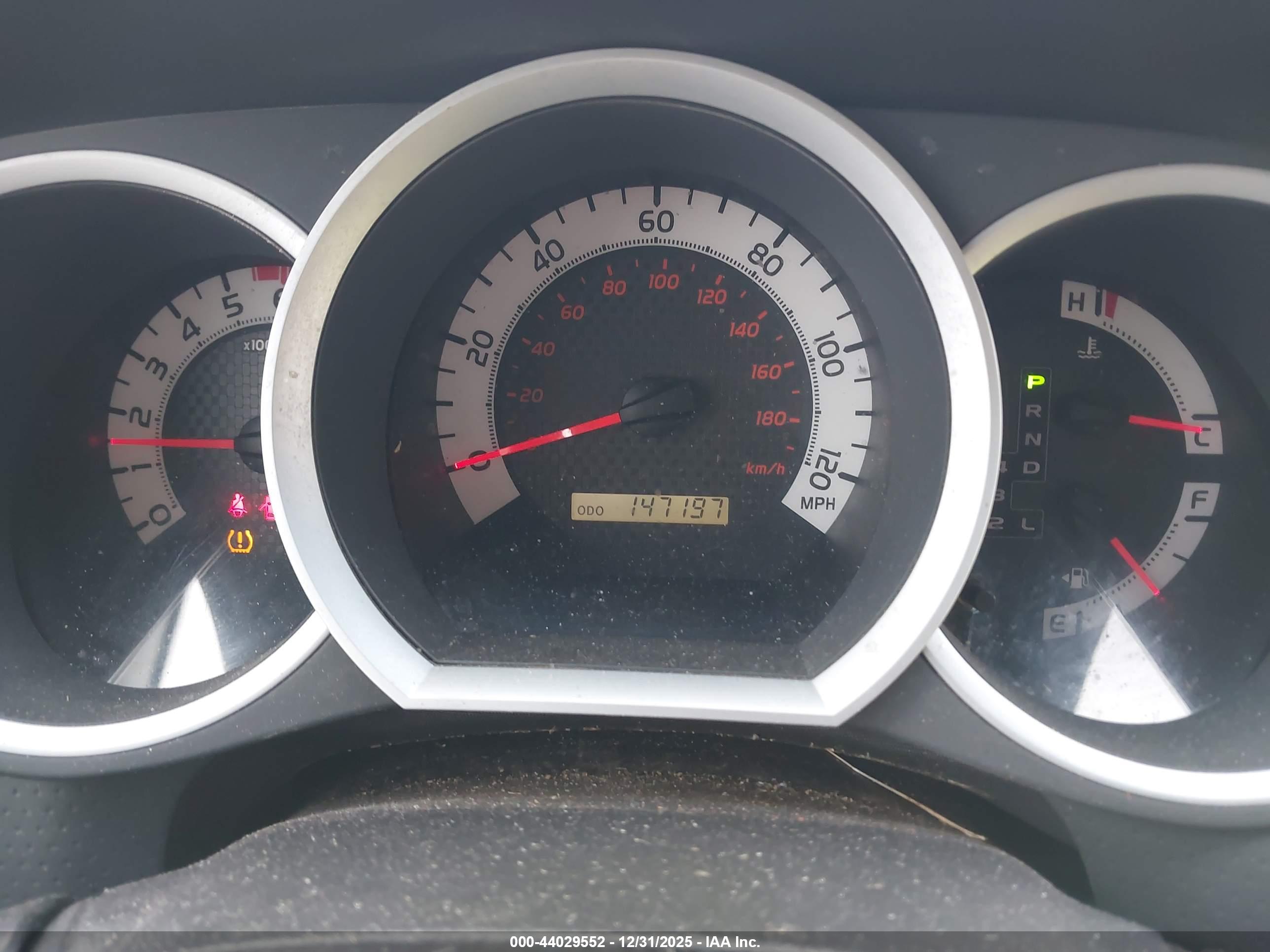 TOYOTA TACOMA image 7
