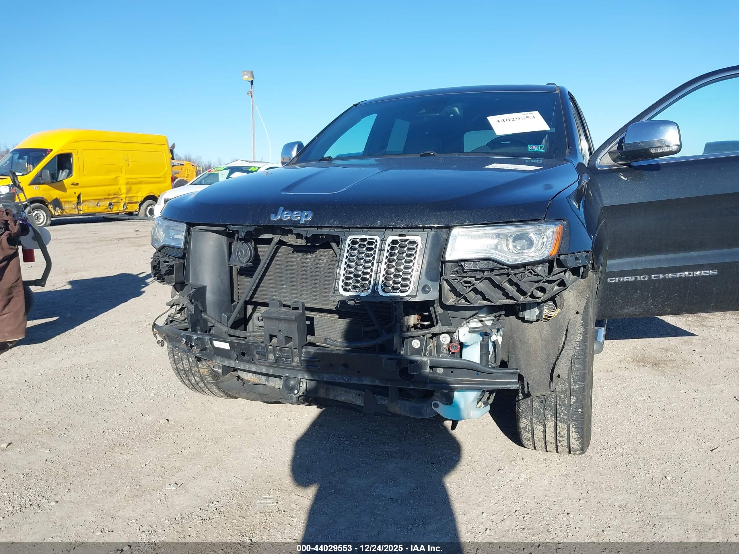 JEEP GRAND image 6