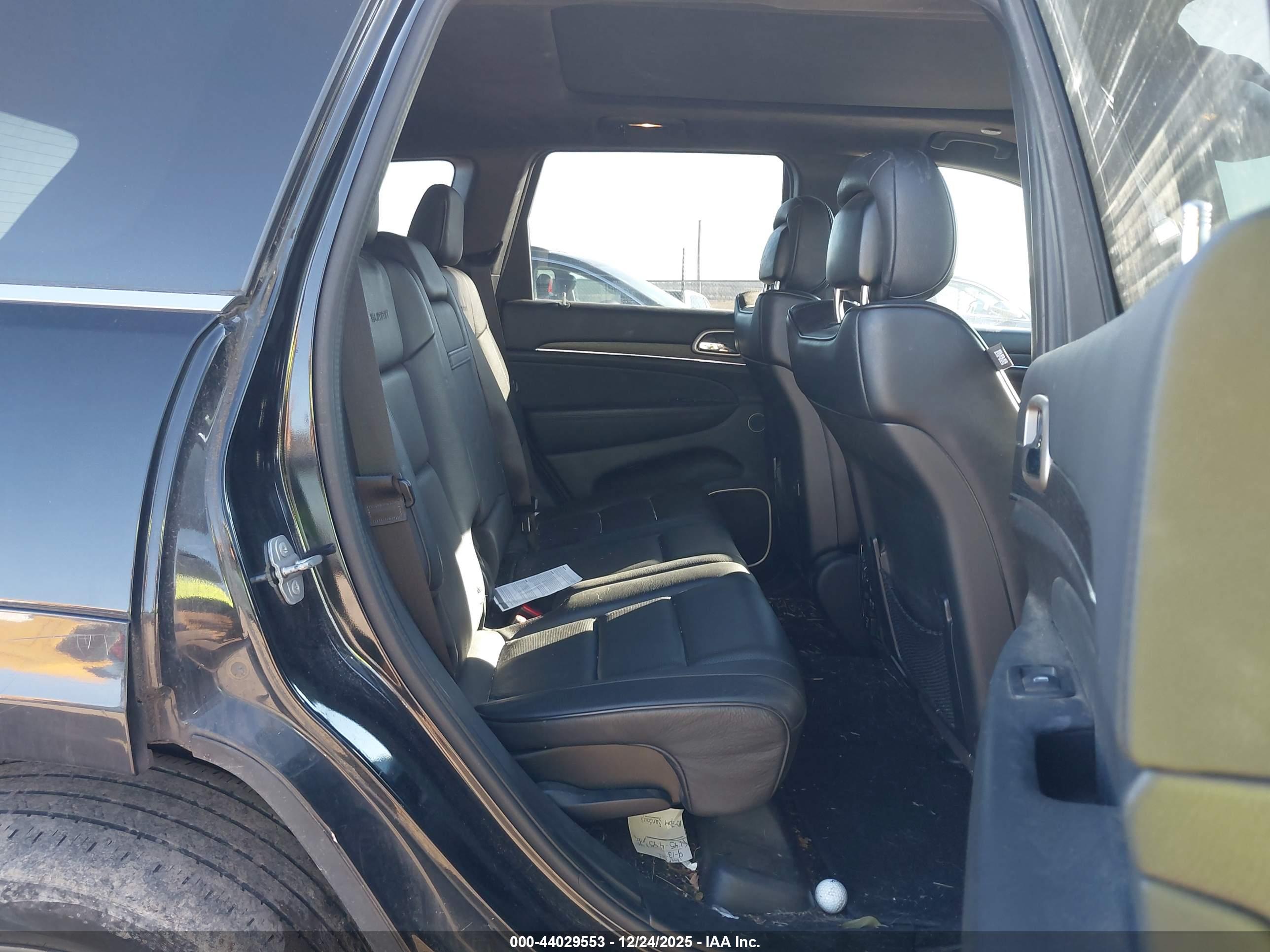 JEEP GRAND image 8