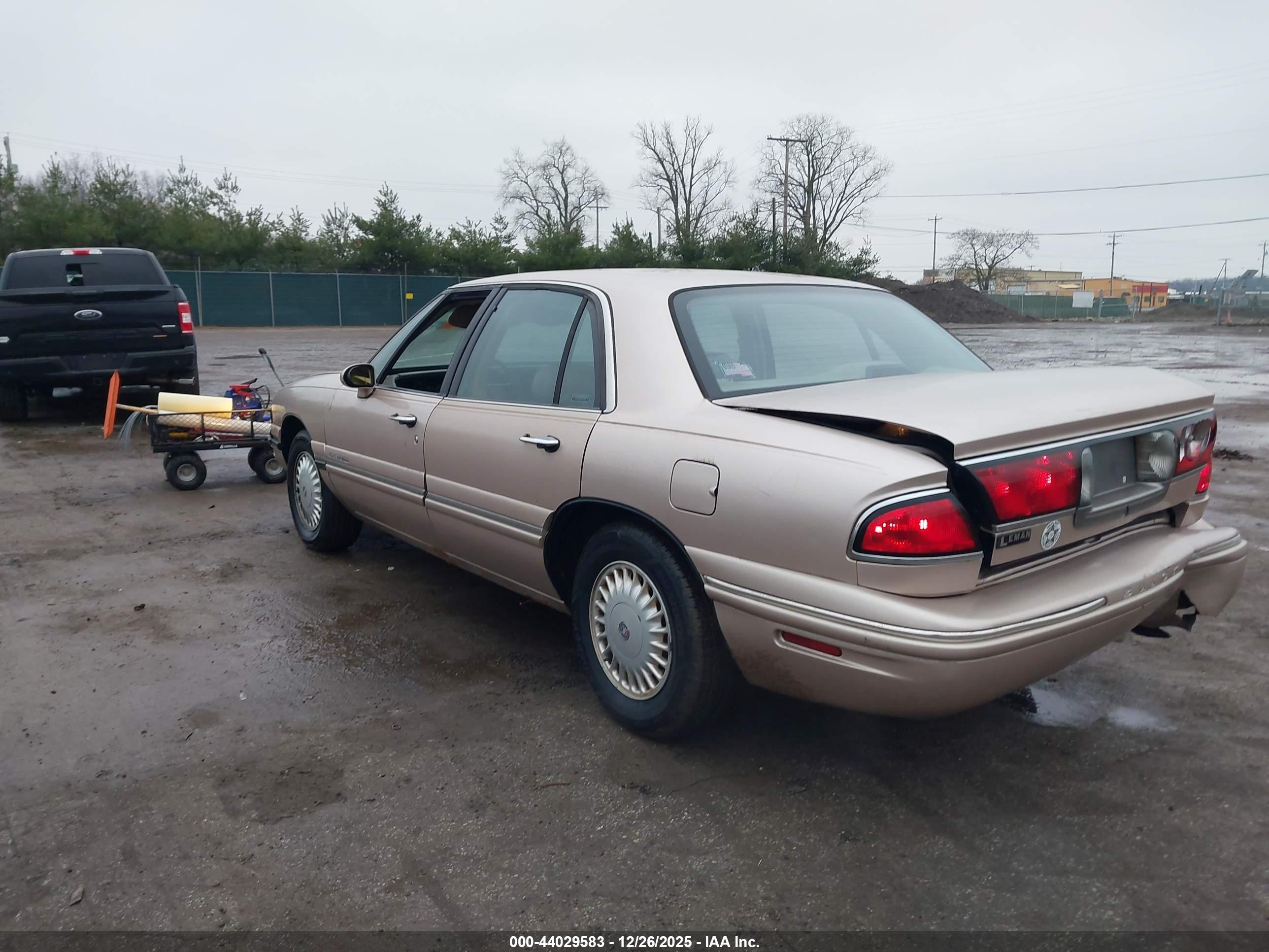 BUICK LESABRE image 3