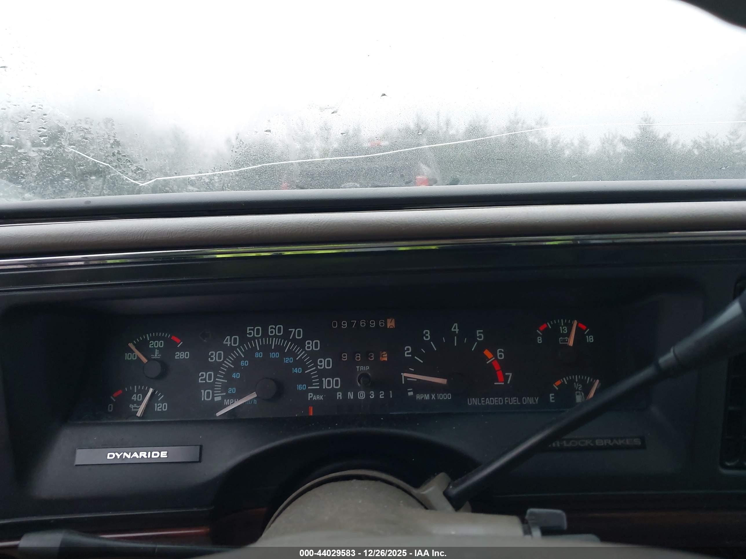 BUICK LESABRE image 7