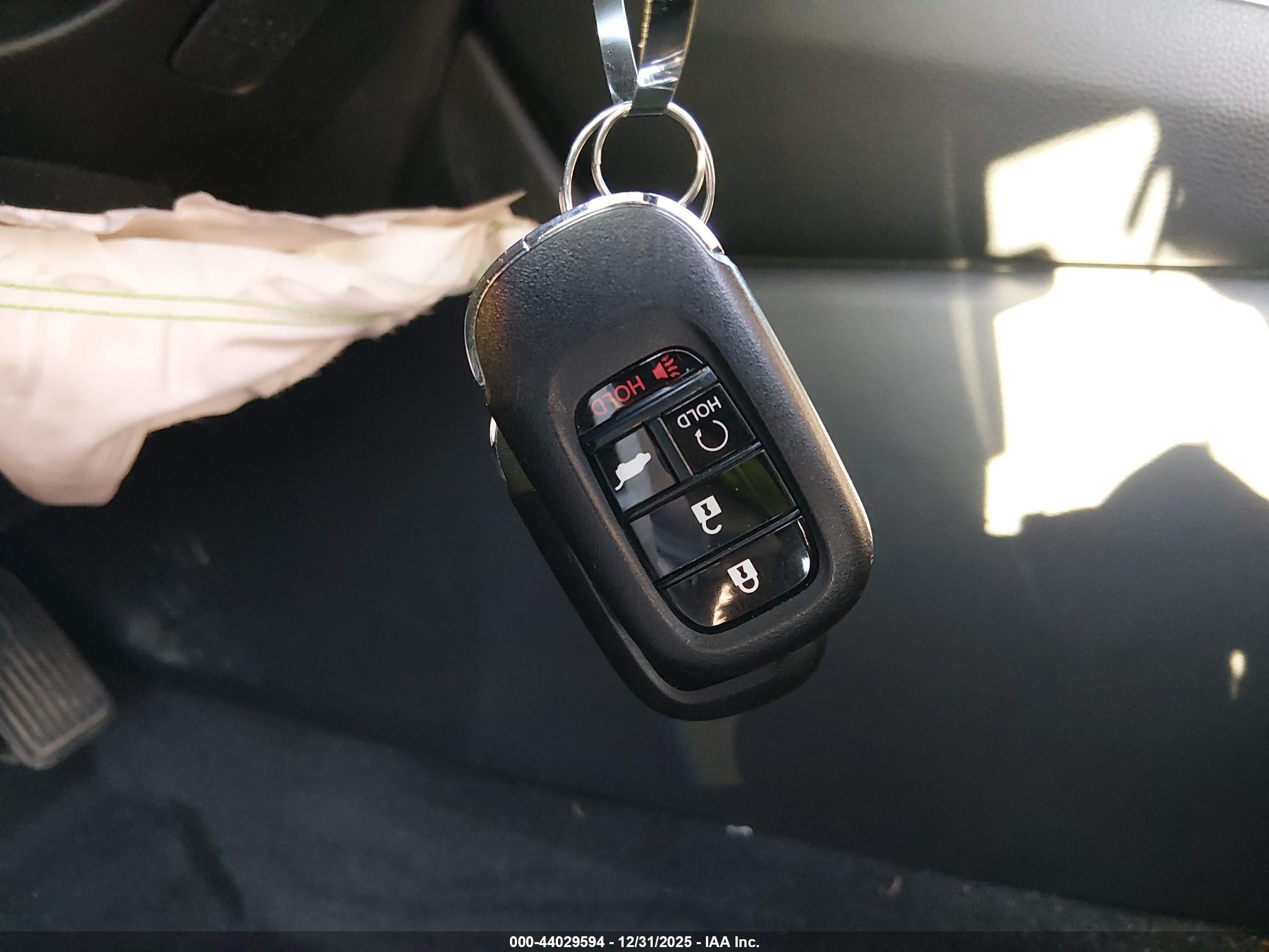HONDA CR-V image 11