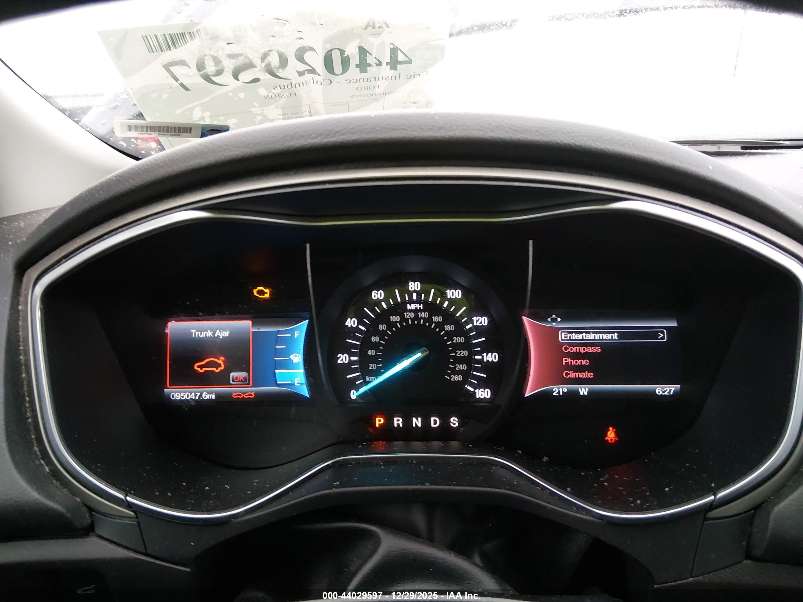 FORD FUSION image 7