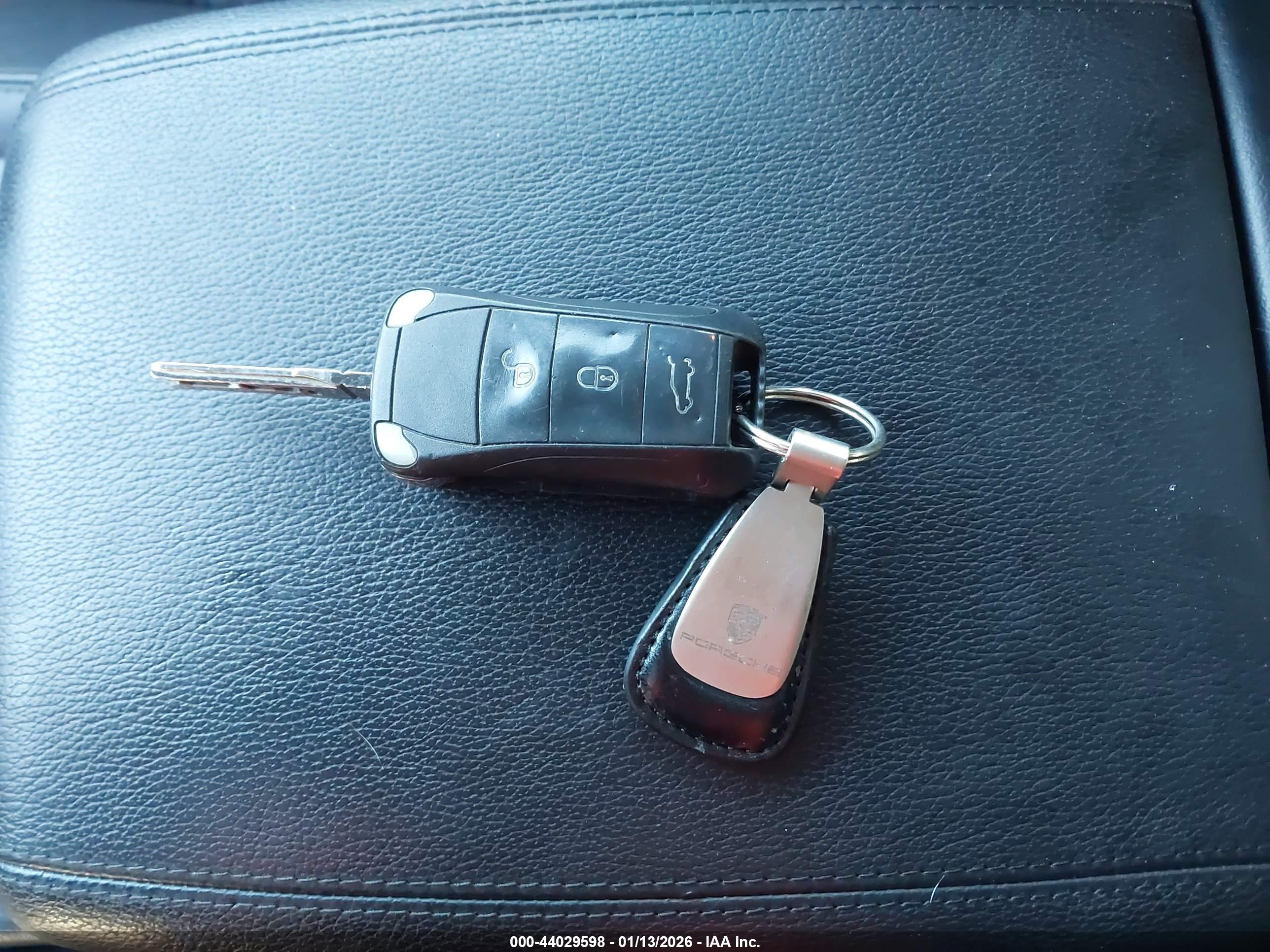 PORSCHE CAYENNE image 11