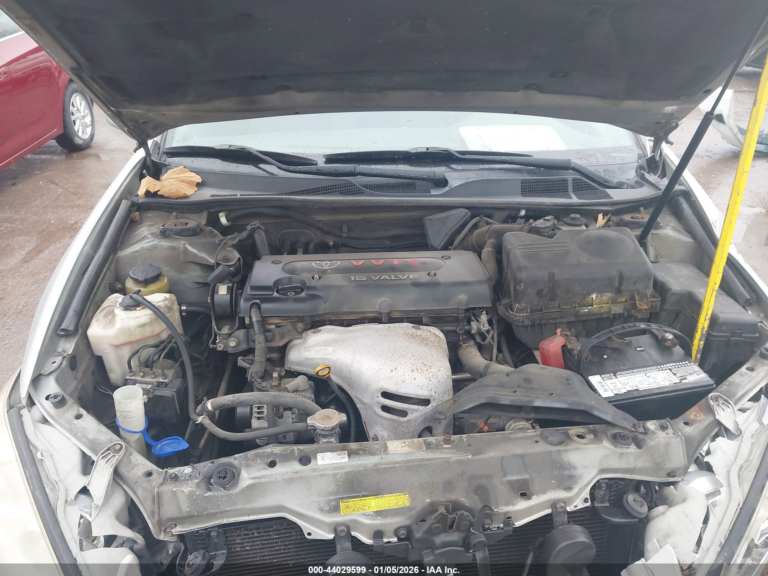 TOYOTA CAMRY image 10