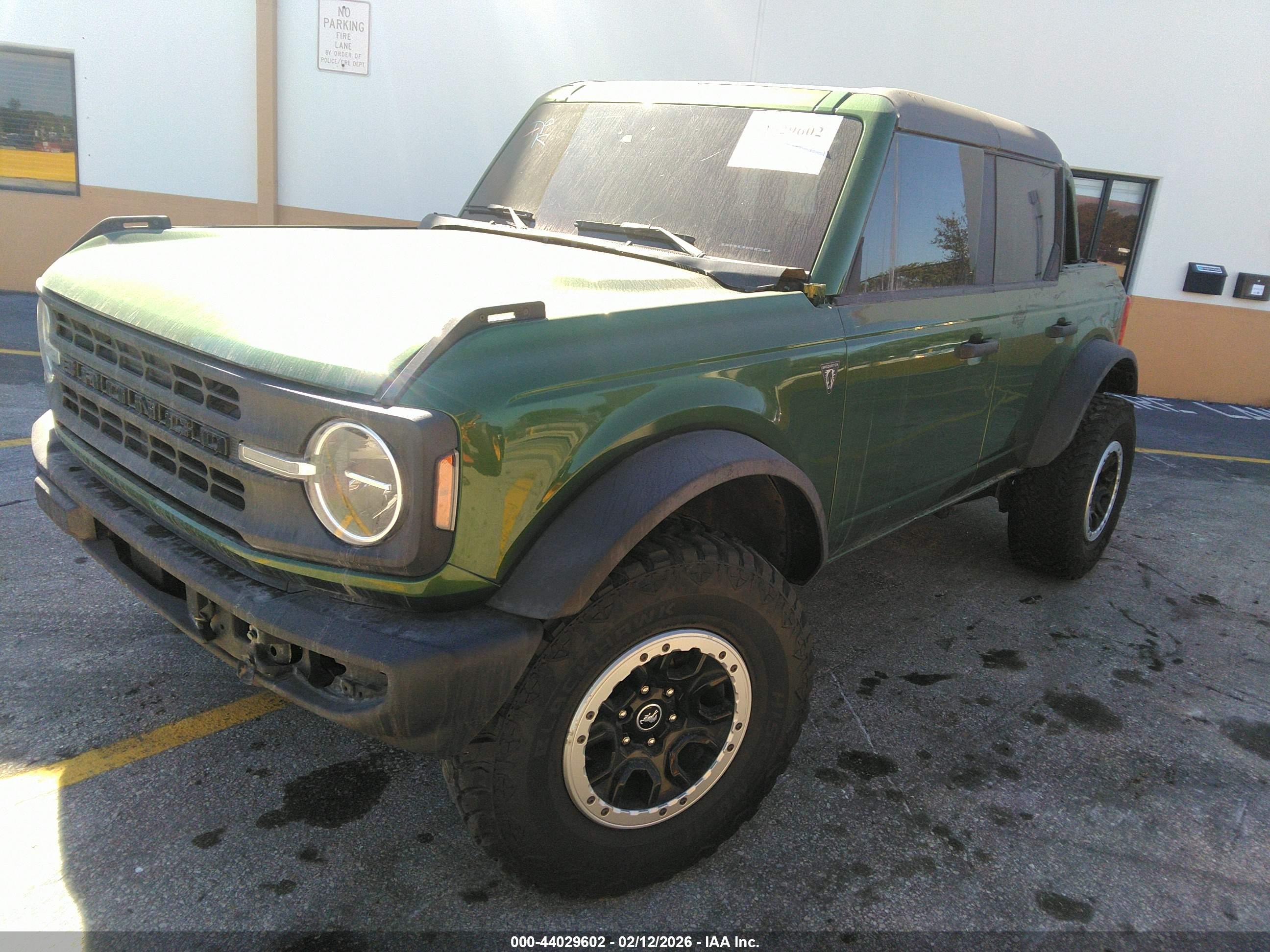FORD BRONCO image 2