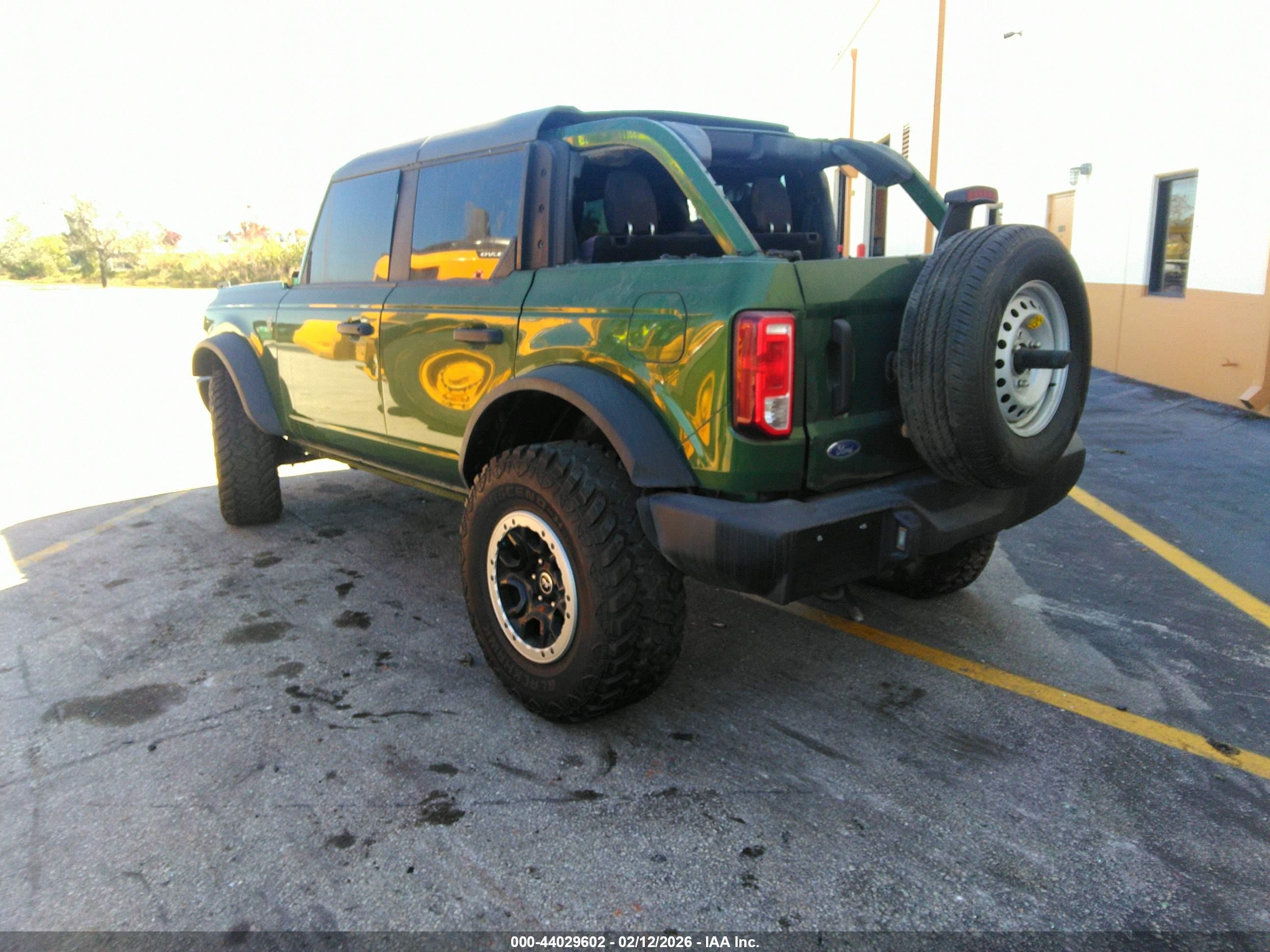 FORD BRONCO image 3