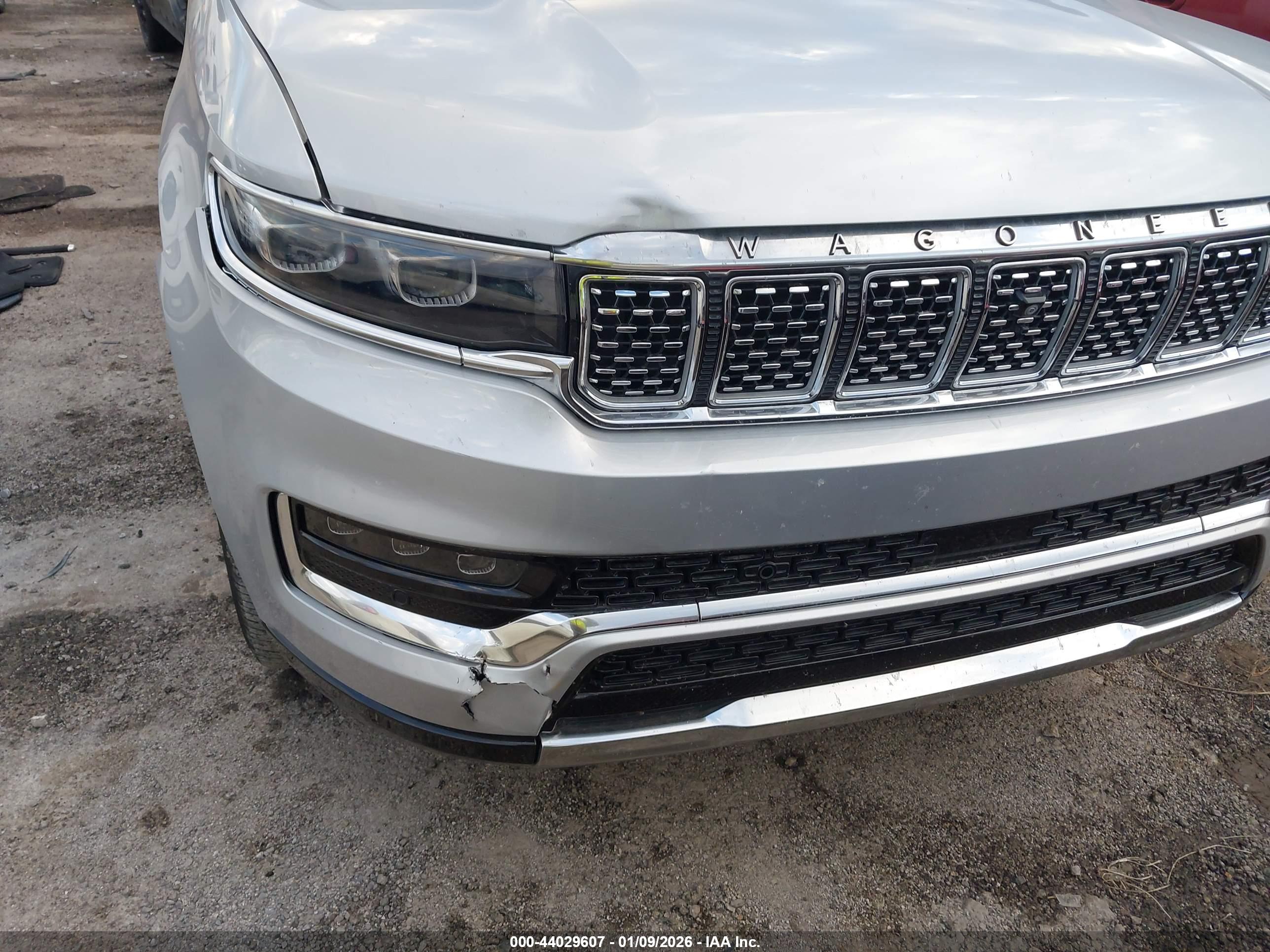 JEEP GRAND image 6