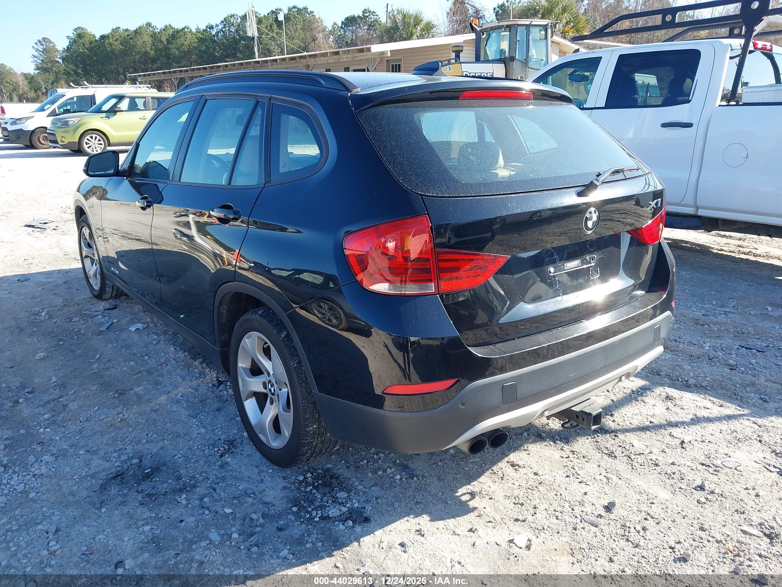 BMW X1 image 3