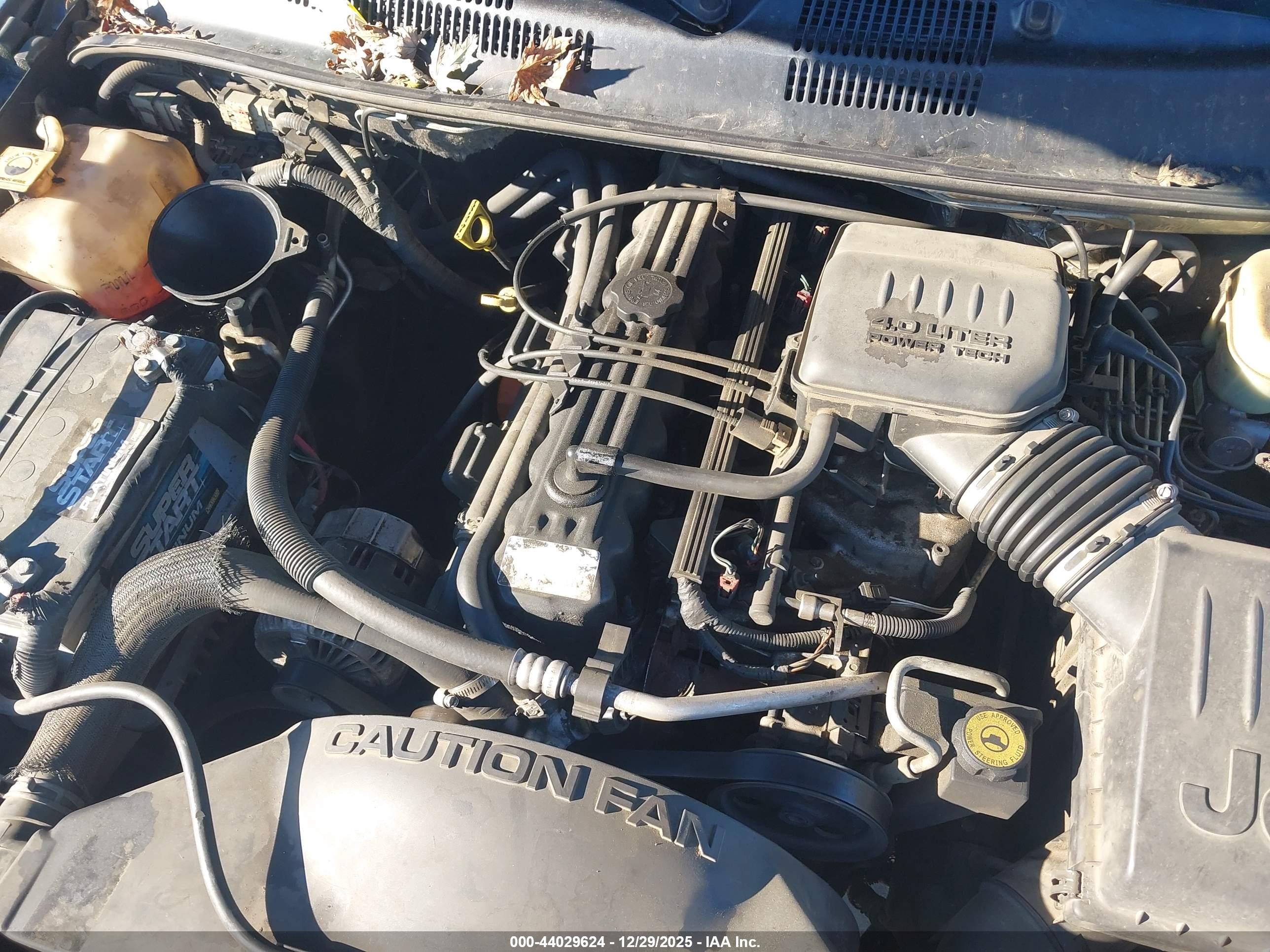 JEEP GRAND image 10
