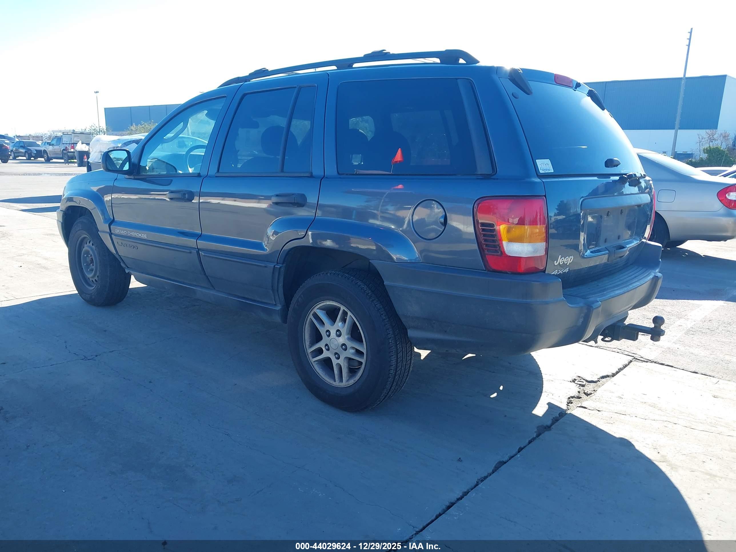 JEEP GRAND image 3